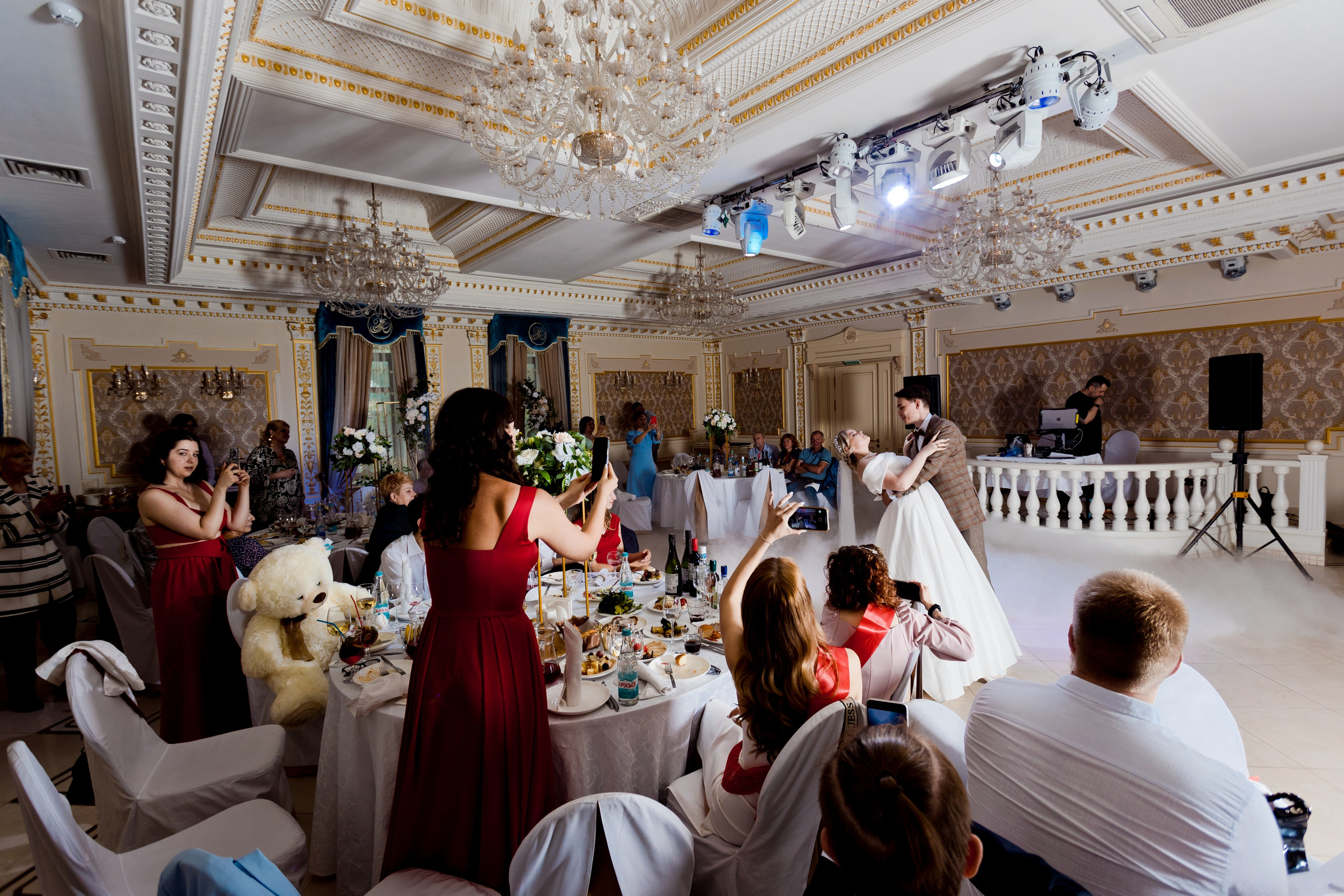 Ресторан. Photomantis