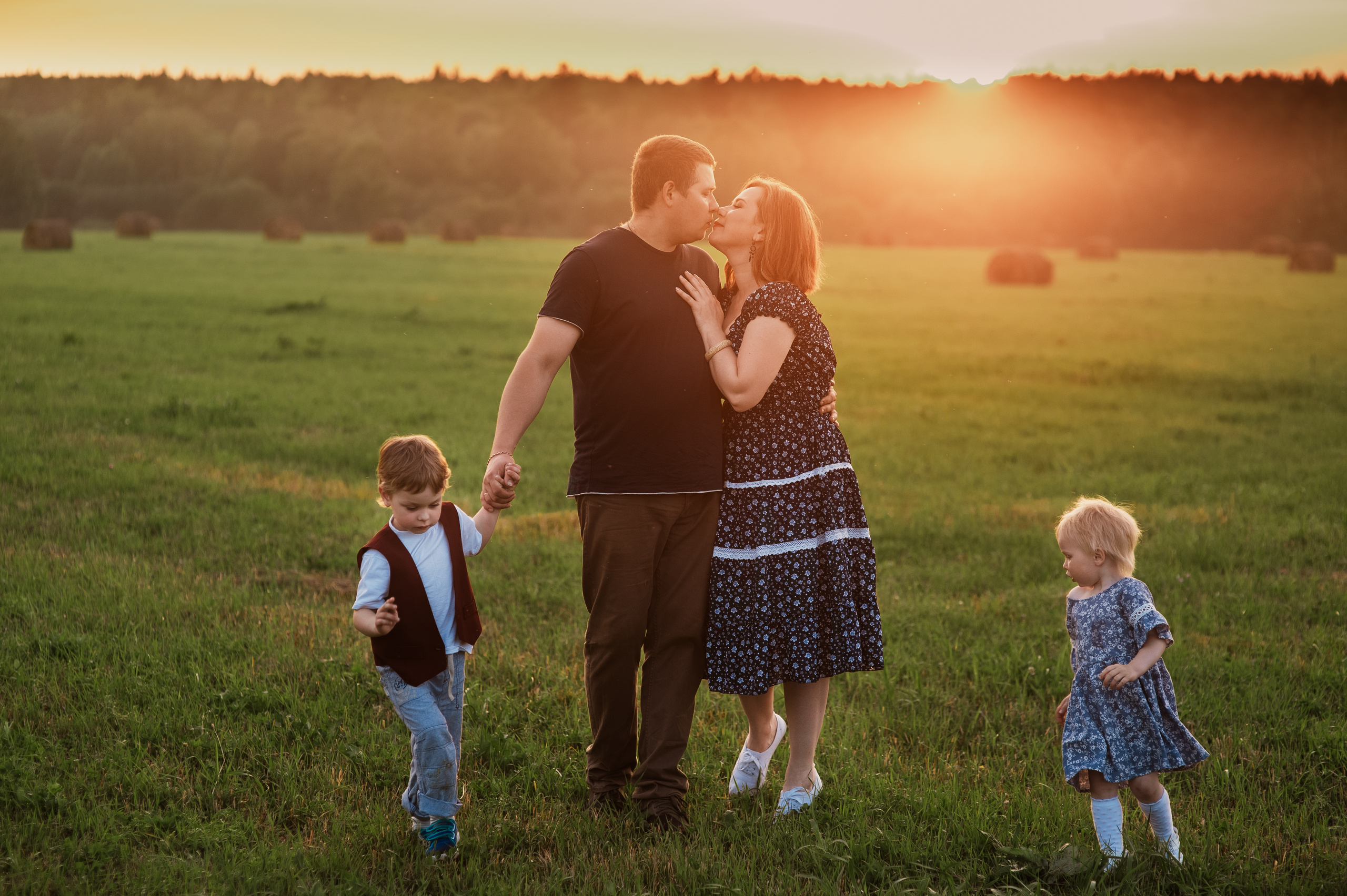 Семейная фотосессия в студии и на природе|Семейный  фотограф Екатерина. Портретный фотограф в Москве, Московской области. Деловой портрет