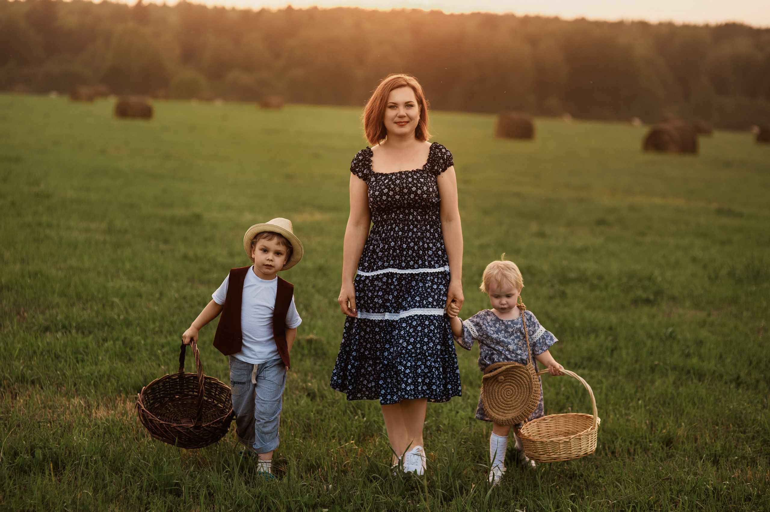 Семейная фотосессия в студии и на природе|Семейный  фотограф Екатерина. Портретный фотограф в Москве, Московской области. Деловой портрет