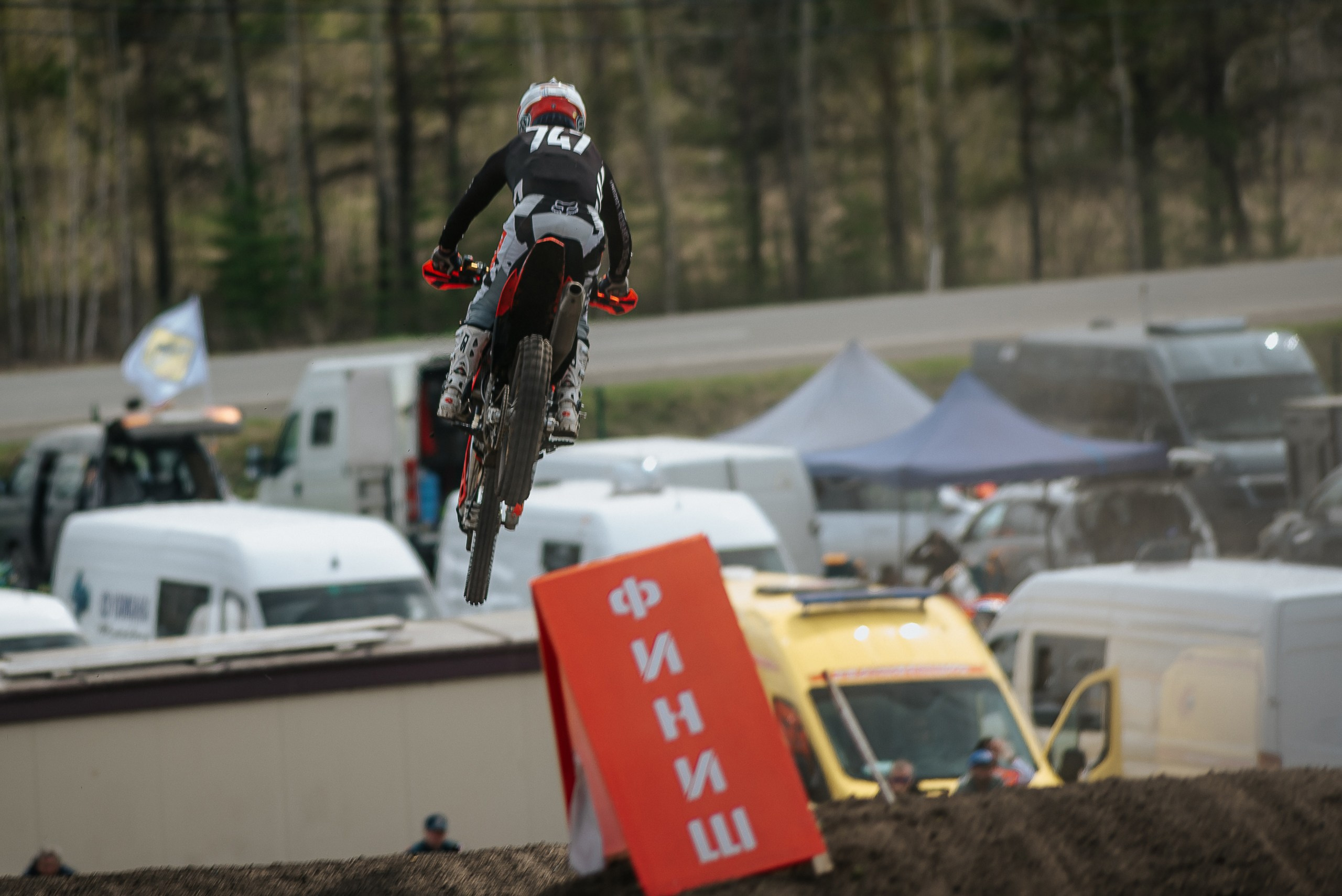 10.05.2024 — Чемпионат Кузбасса по мотокроссу. Репортажный фотограф в Кемерово