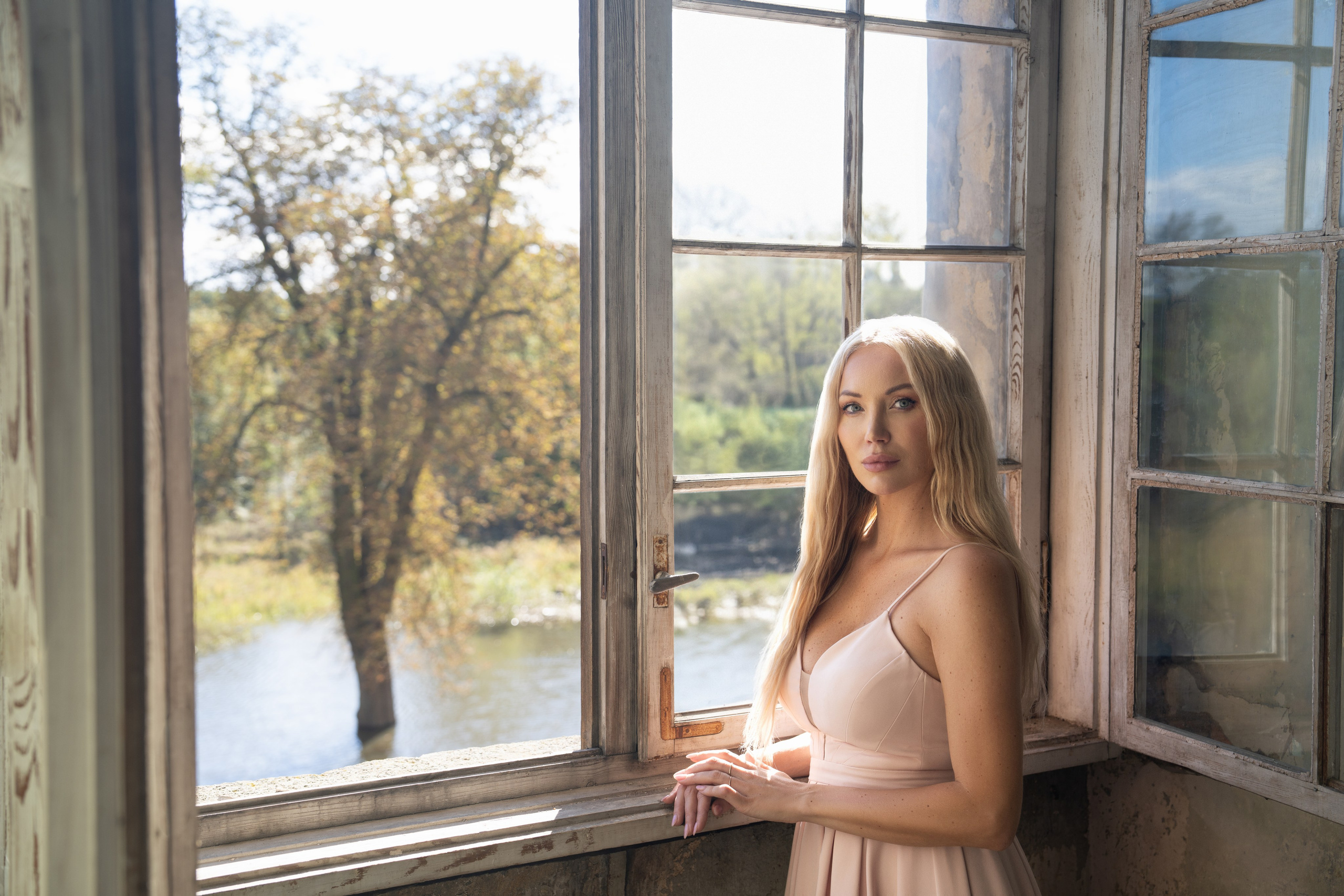 Before/after. Retusher Maryia Buhai