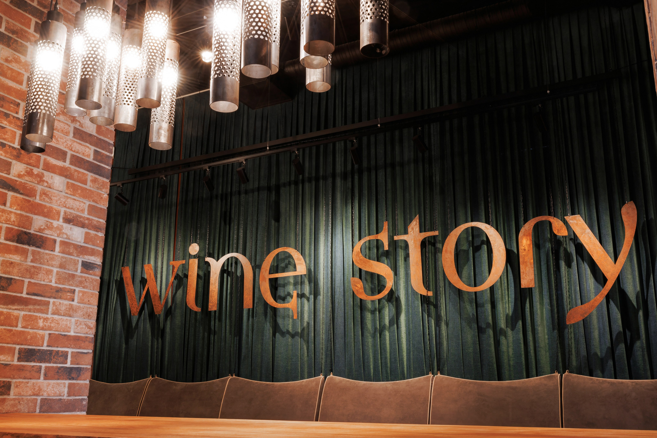 River & Wine Story. Репортажный фотограф в Санкт-Петербурге Жолудев Владислав