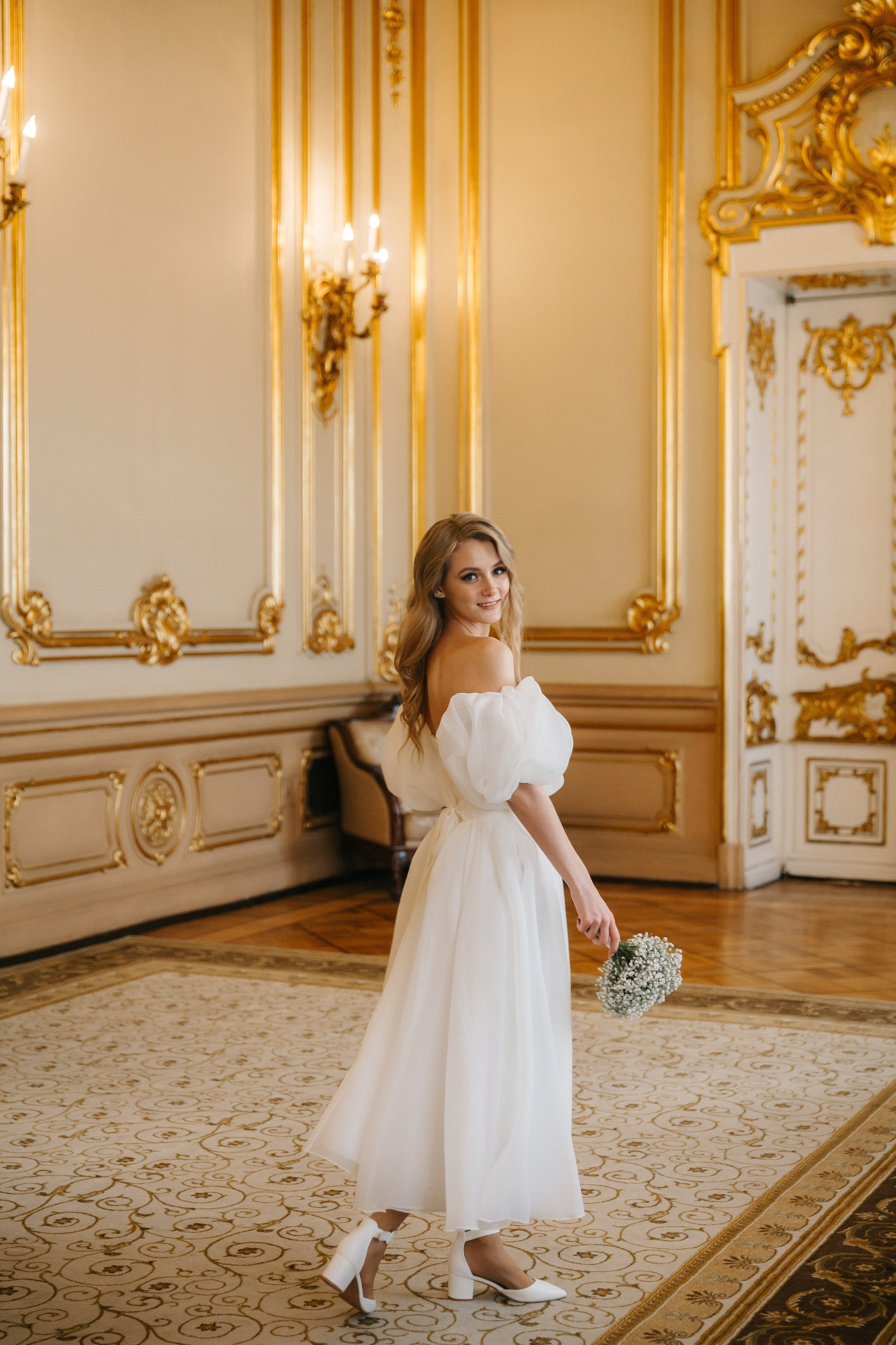 ДВОРЕЦ № 1 | Март, Исаакий, Английская набережная. Свадебный фотограф в Санкт-Петербурге Полина Корзухина