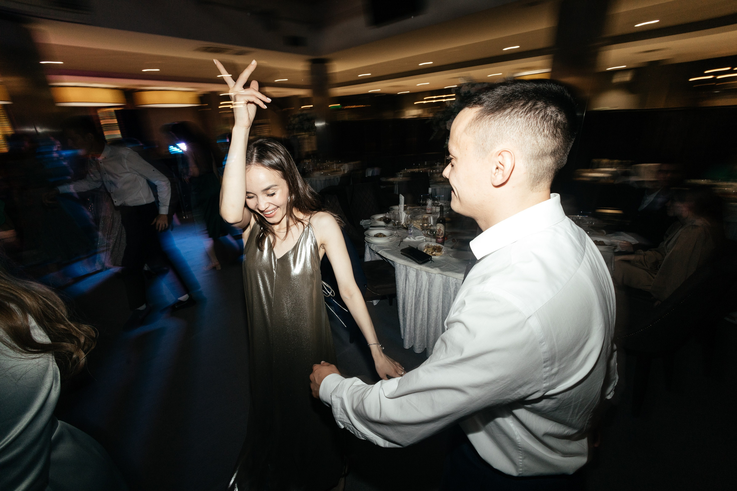 Свадебный фотограф Уфа — Руслан ГабдлисламовЖивые эмоции, красивые кадры, воспоминания на всю жизнь.Работаю по всей Республике Башкортоста. Свадебный фотограф Уфа Руслан Габдлисламов