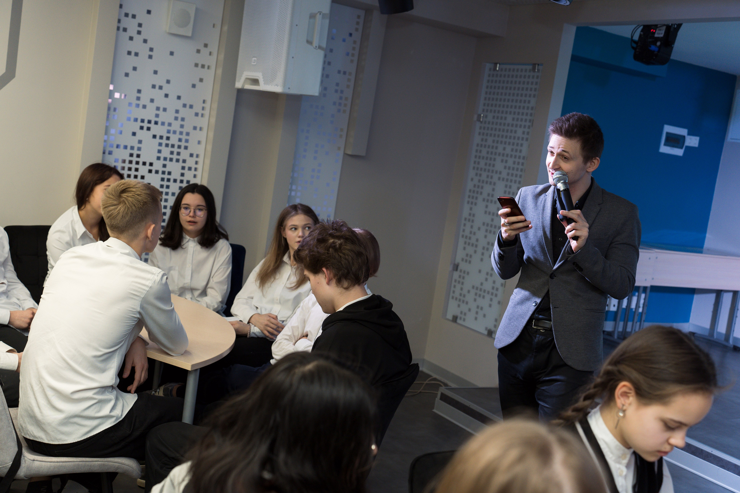 Квиз. Репортажная съёмка в Санкт-Петербурге, Константин Петров