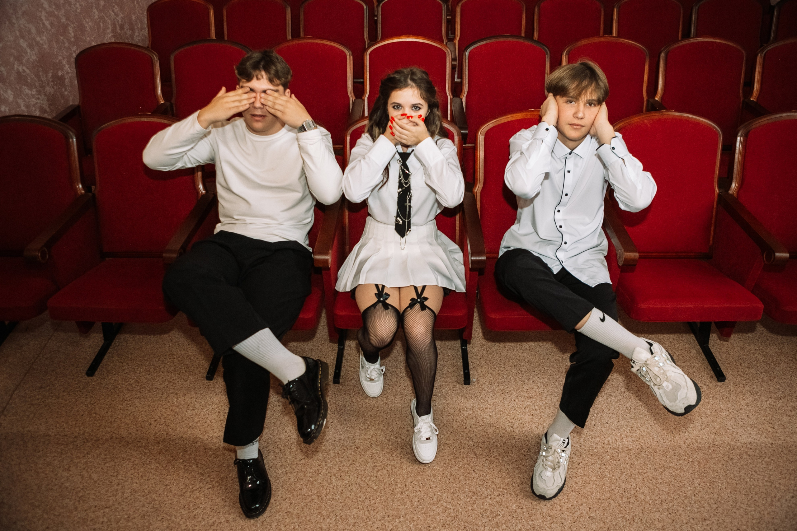 Съемка в РДК — Нижнедевицк 11Б. Выпускные альбомы Воронеж от Веры Соколовой