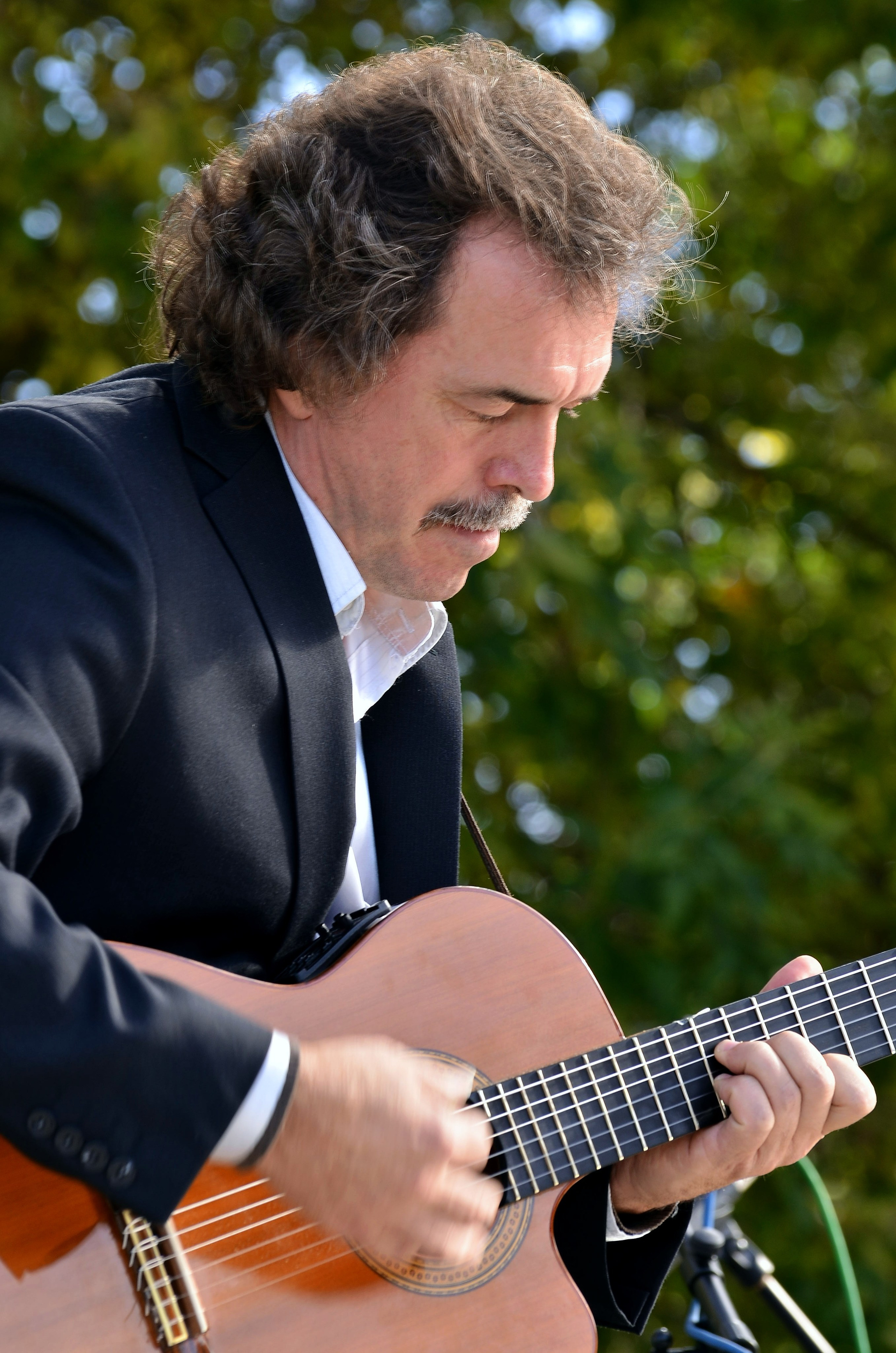 Евгений Дятлов. ФОТОГРАФ ВАШИХ МЕРОПРИЯТИЙ РЯЗАНЬ СЕРГЕЙ КЛЮЕВ Концертная фотография близка к репортажу и портретной съемке