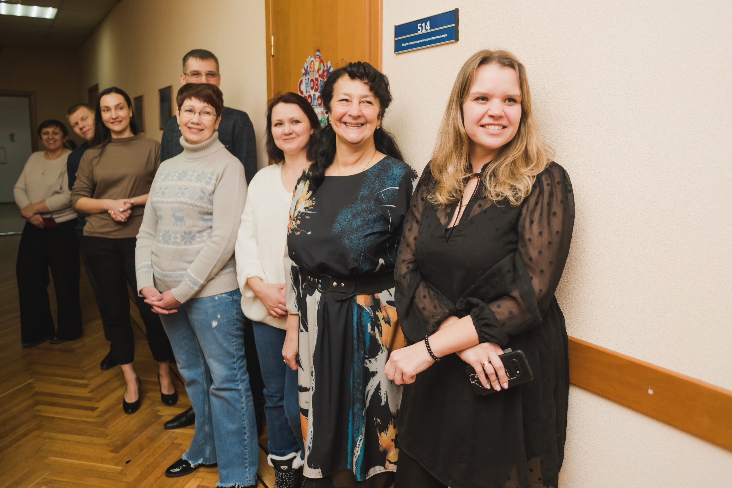 Новогоднее поздравление сотрудников — Россети — Урал,. Фотограф Виктор Андреасян