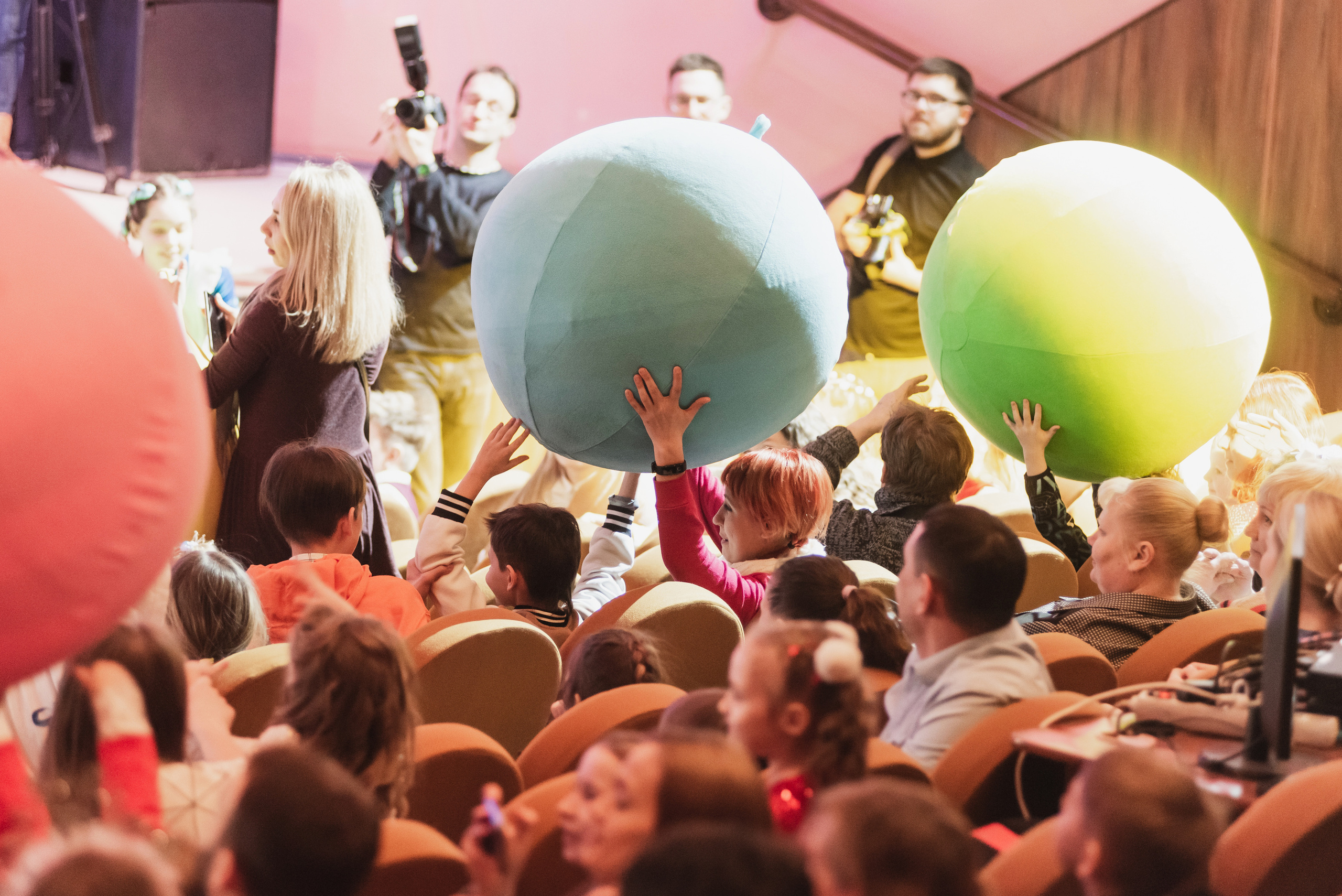 День рождения Уральской Снегурочки, 2023. Фотограф Виктор Андреасян