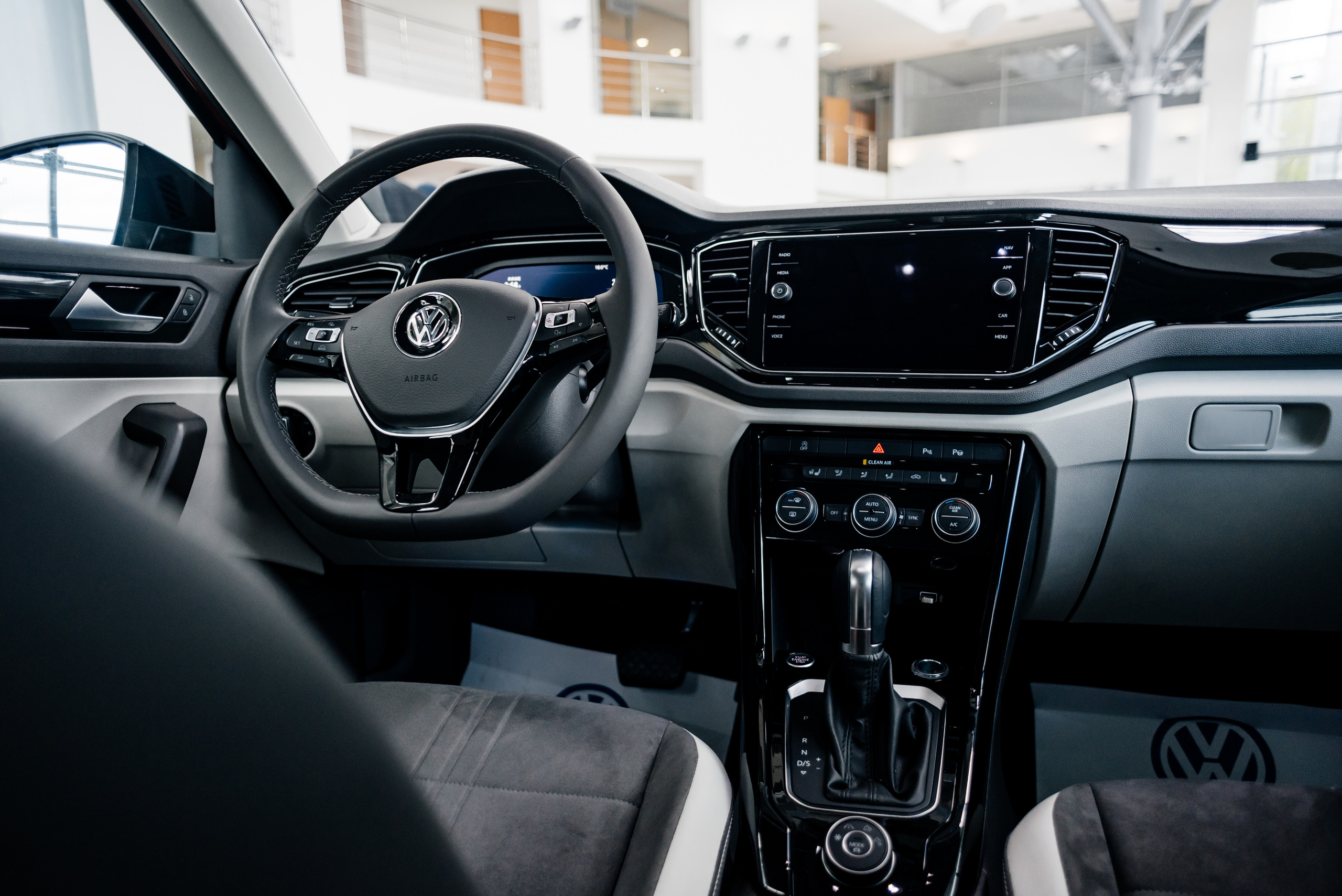 Экспериментальные автомобили в «Автоцентре Керг» 2021. Фотограф Виктор Андреасян