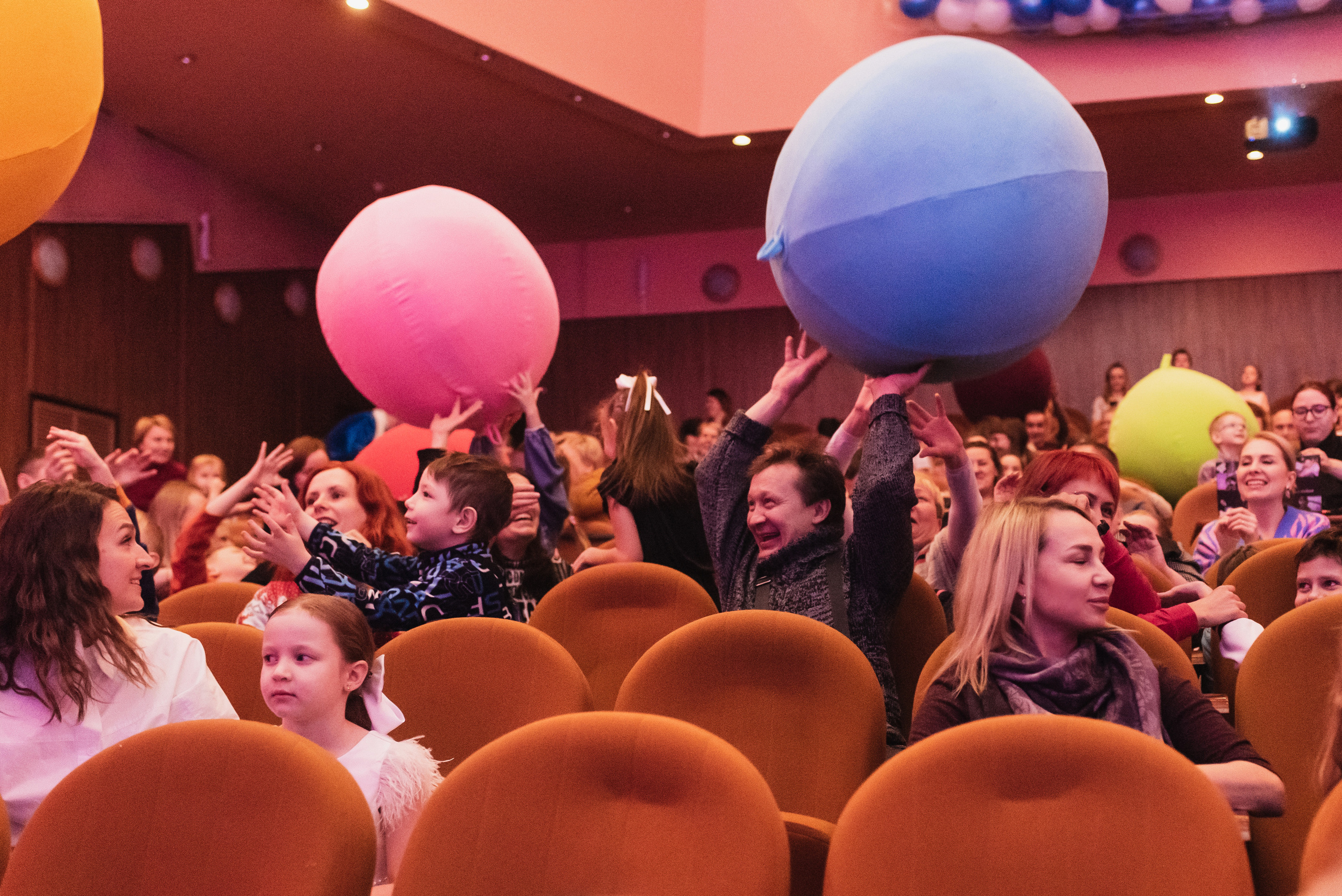 День рождения Уральской Снегурочки, 2023. Фотограф Виктор Андреасян