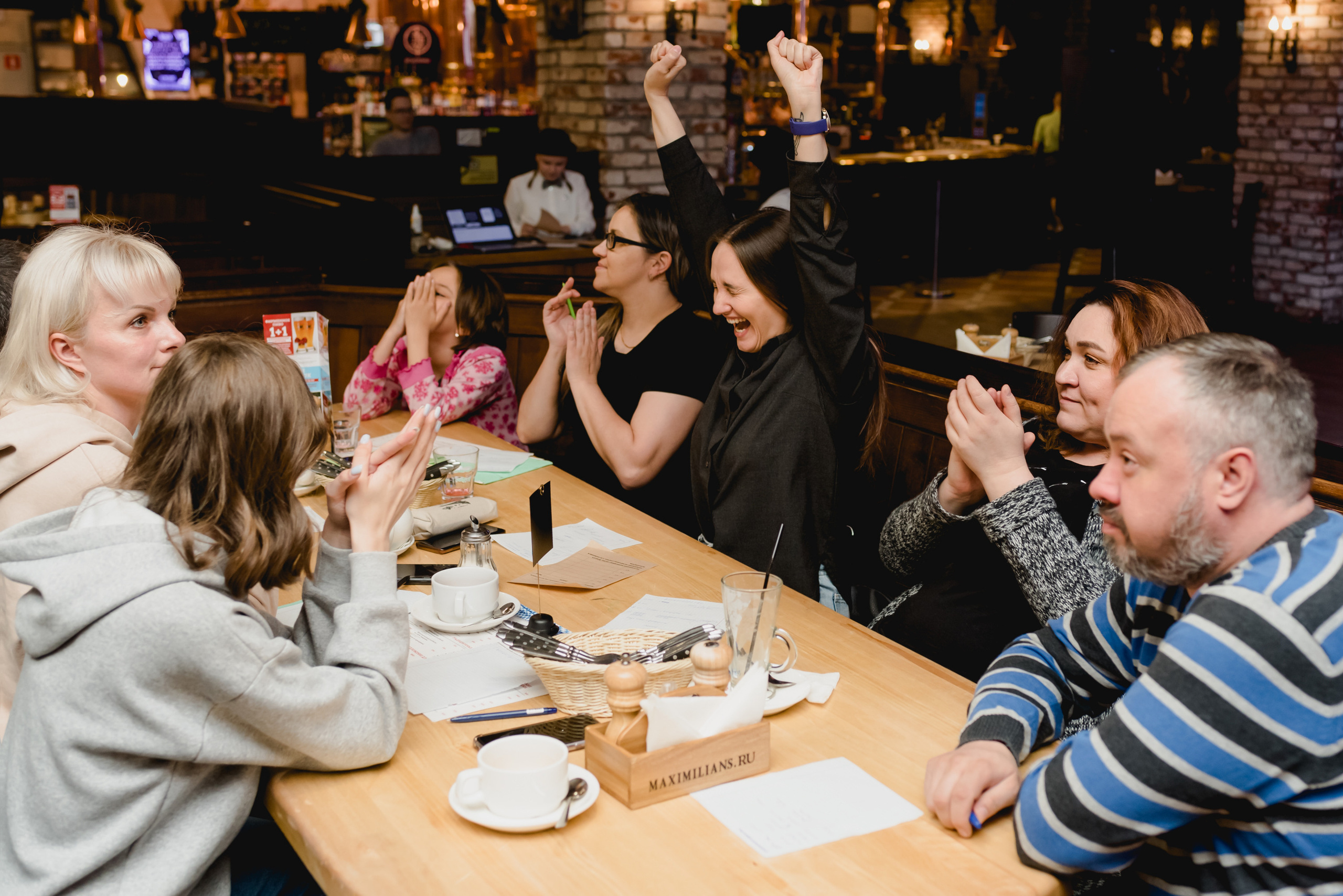 IQ шоу «Золотой монокль» 2023. Фотограф Виктор Андреасян