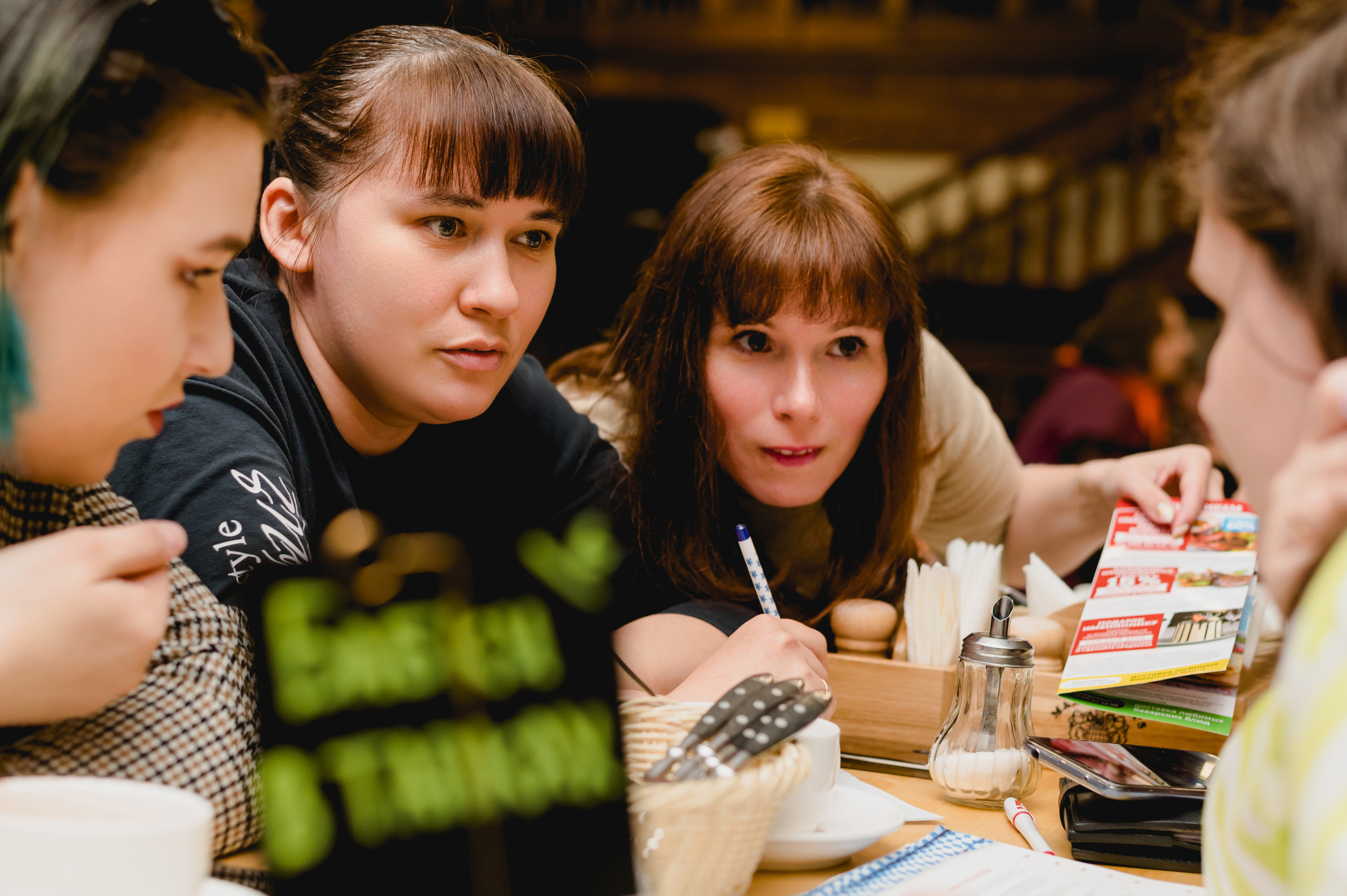 IQ шоу «Золотой монокль» 2023. Фотограф Виктор Андреасян