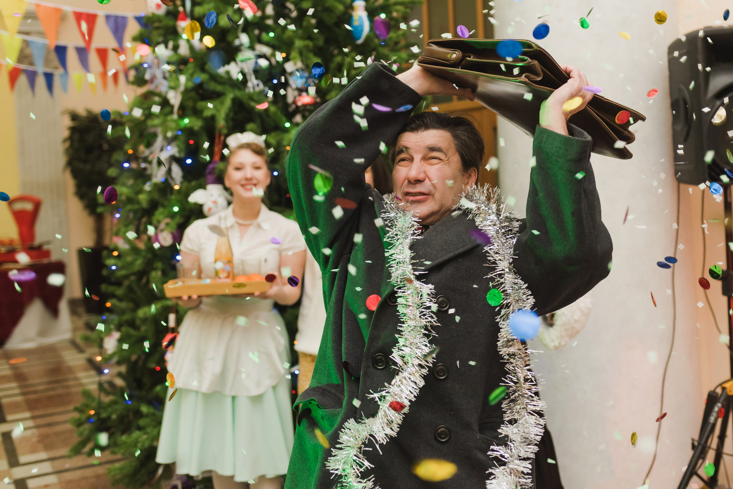 Новогоднее поздравление сотрудников — Россети — Урал,. Фотограф Виктор Андреасян