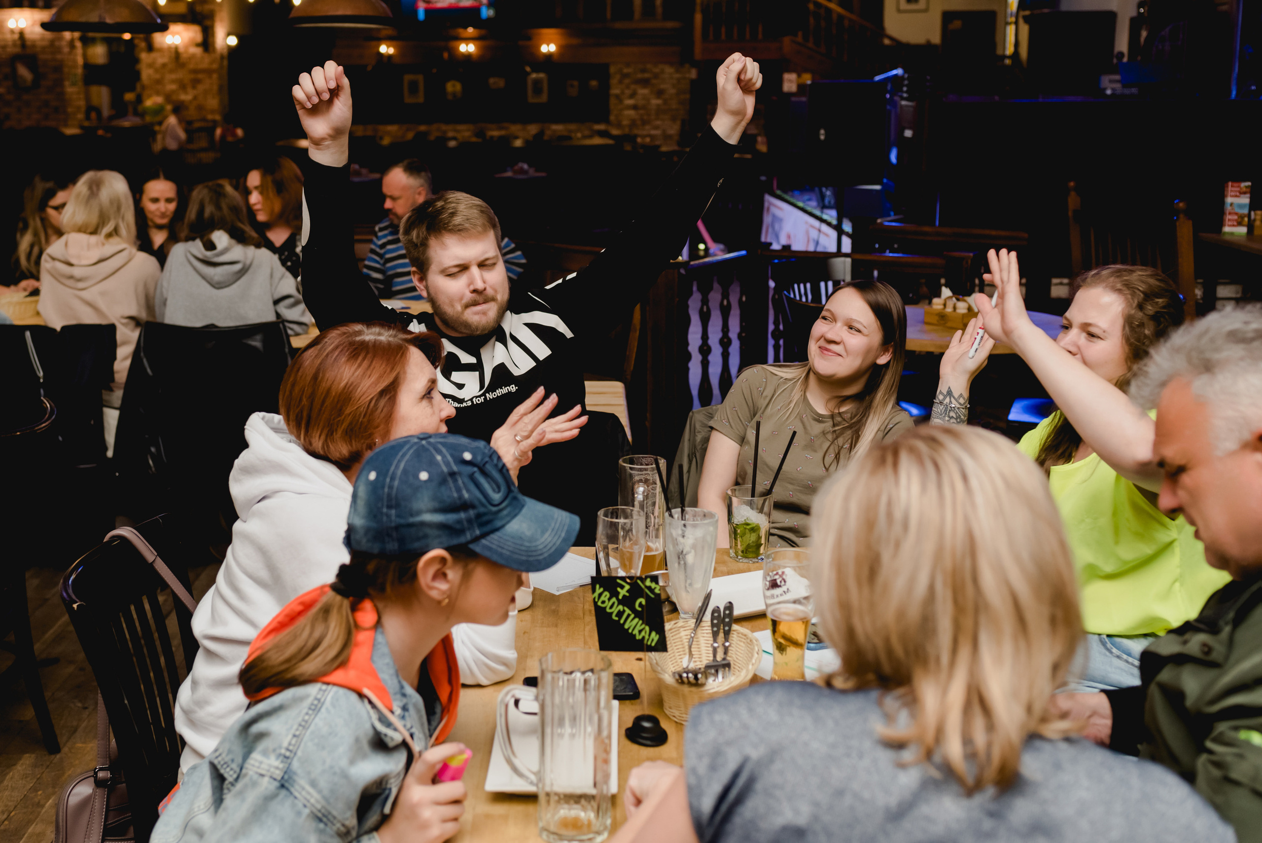 IQ шоу «Золотой монокль» 2023. Фотограф Виктор Андреасян