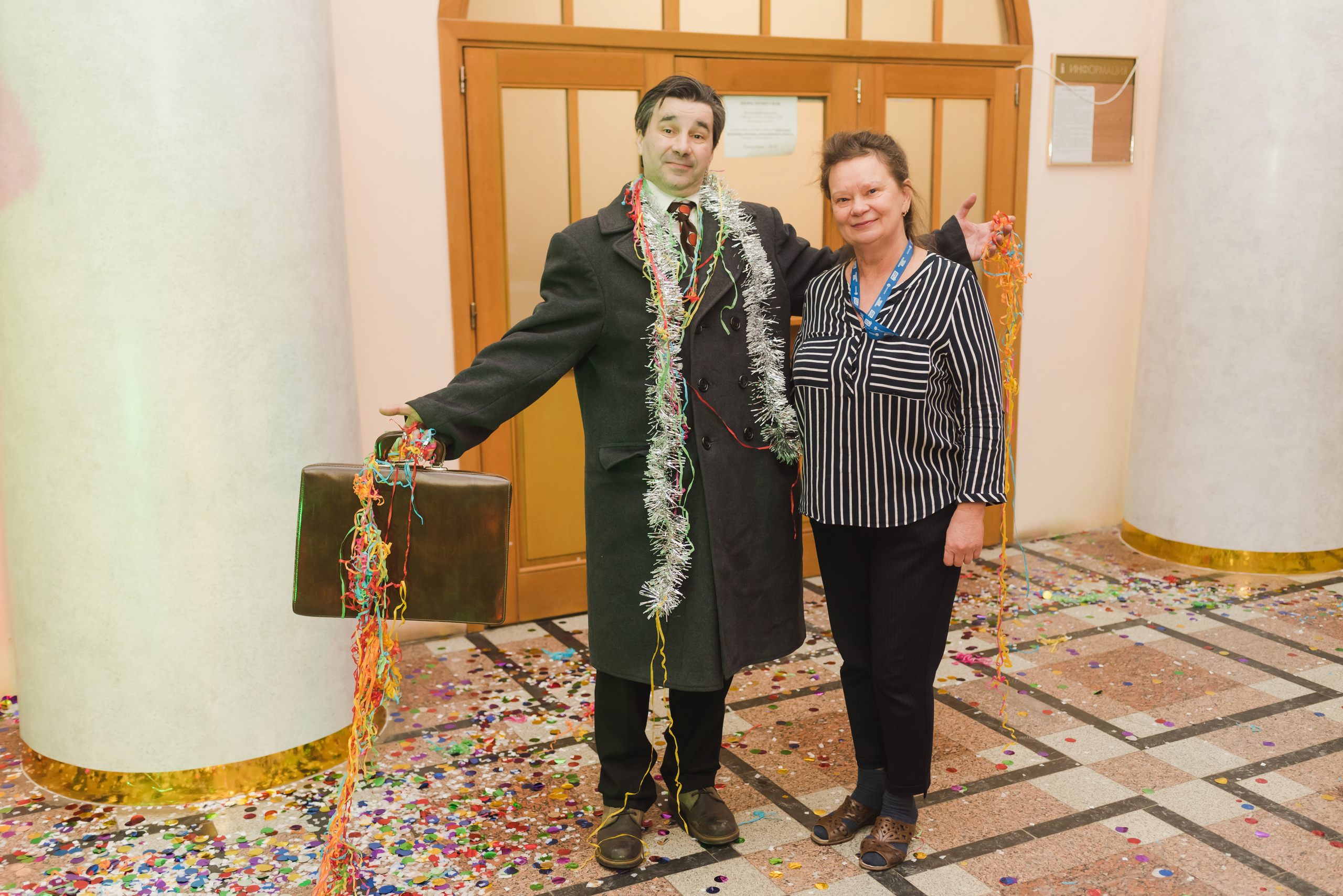 Новогоднее поздравление сотрудников — Россети — Урал,. Фотограф Виктор Андреасян