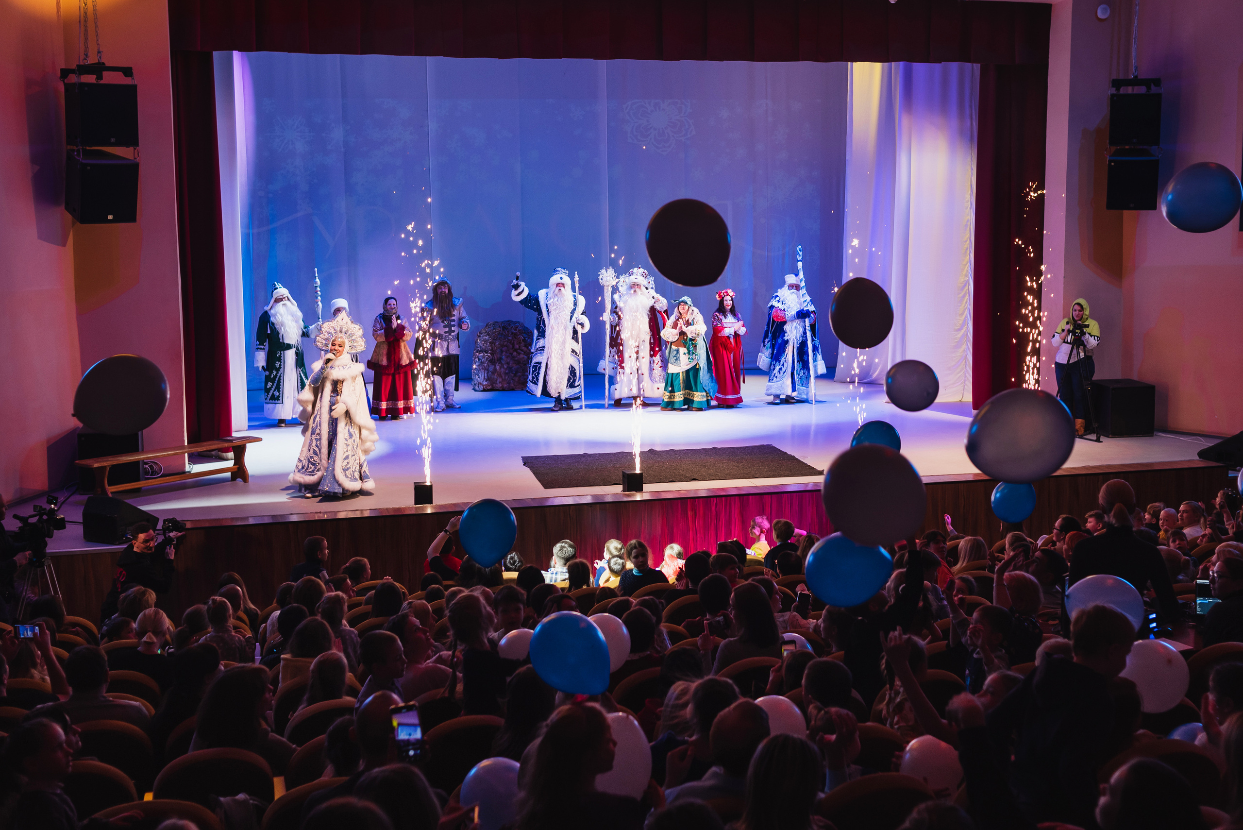 День рождения Уральской Снегурочки, 2023. Фотограф Виктор Андреасян