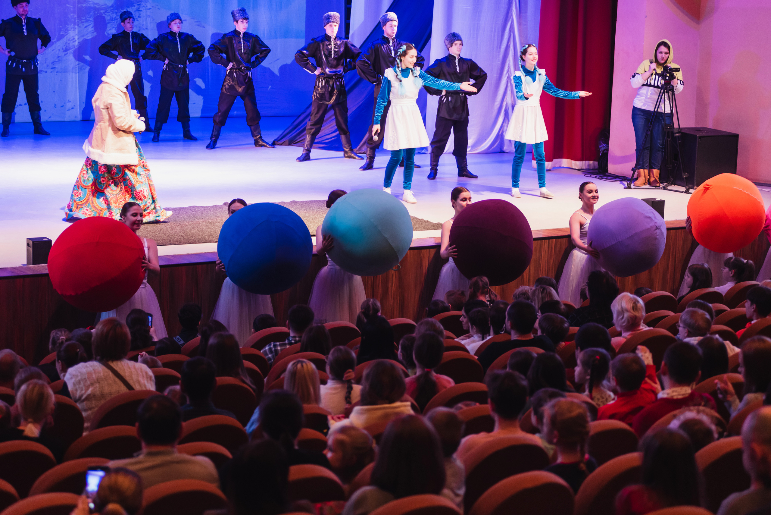 День рождения Уральской Снегурочки, 2023. Фотограф Виктор Андреасян