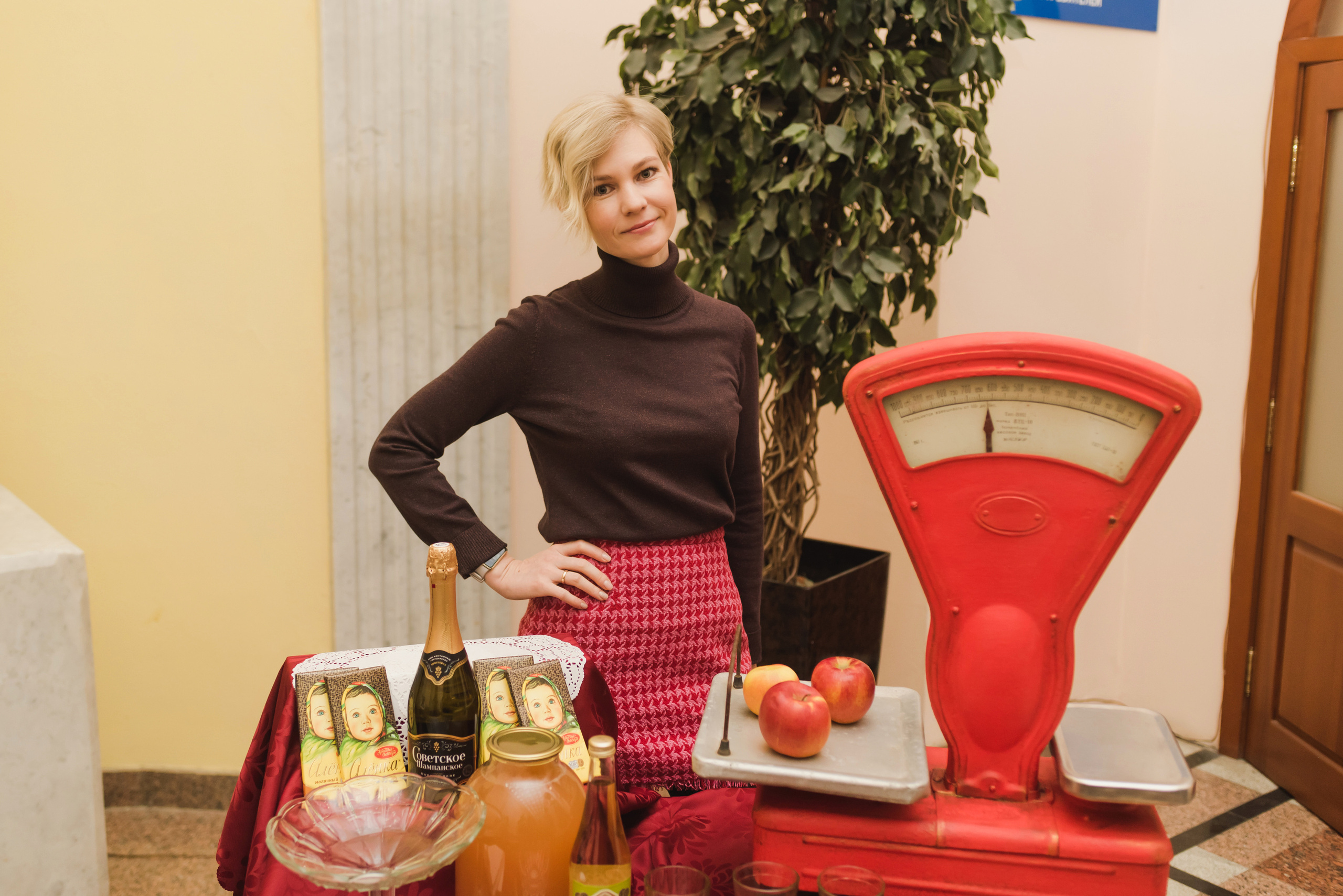 Новогоднее поздравление сотрудников — Россети — Урал,. Фотограф Виктор Андреасян