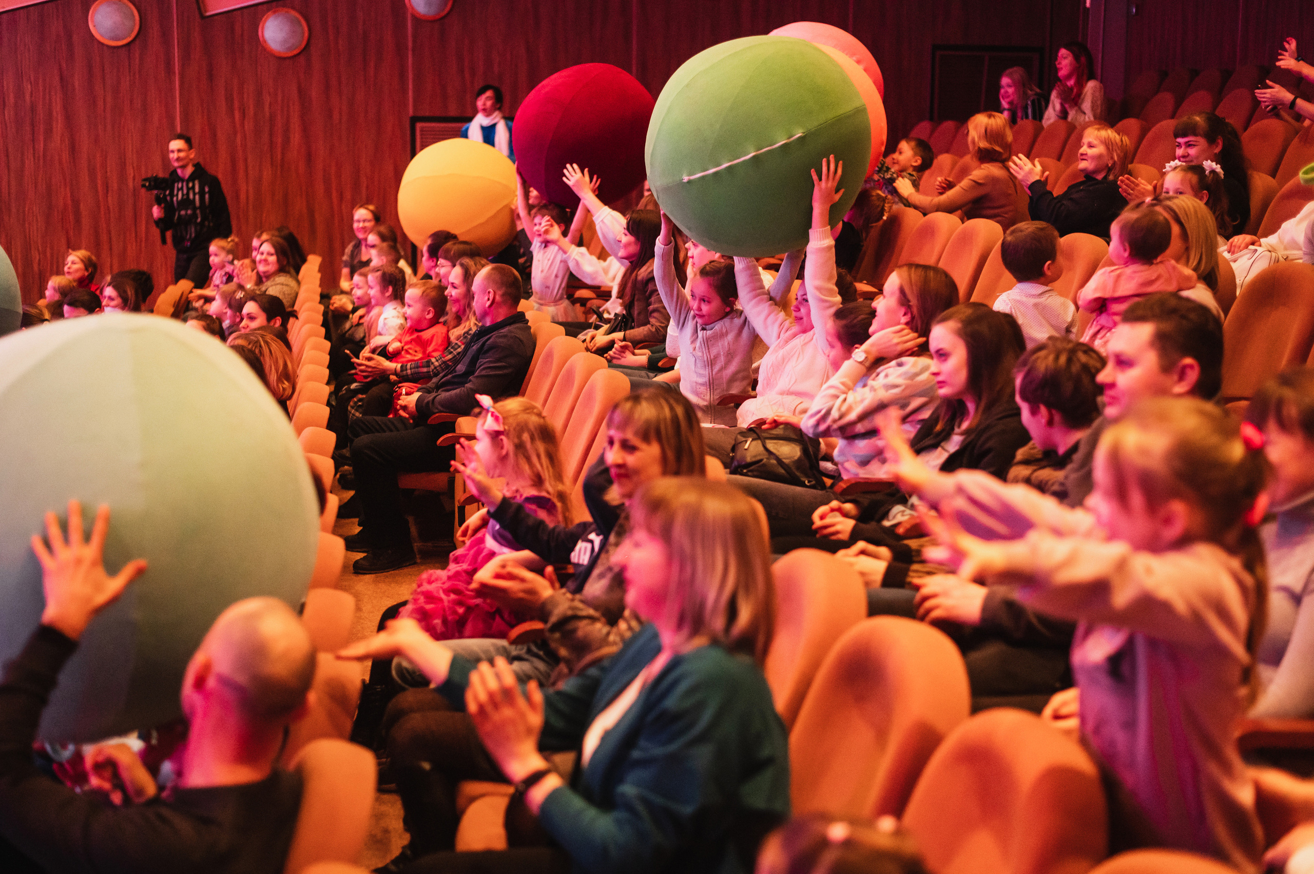 День рождения Уральской Снегурочки, 2023. Фотограф Виктор Андреасян