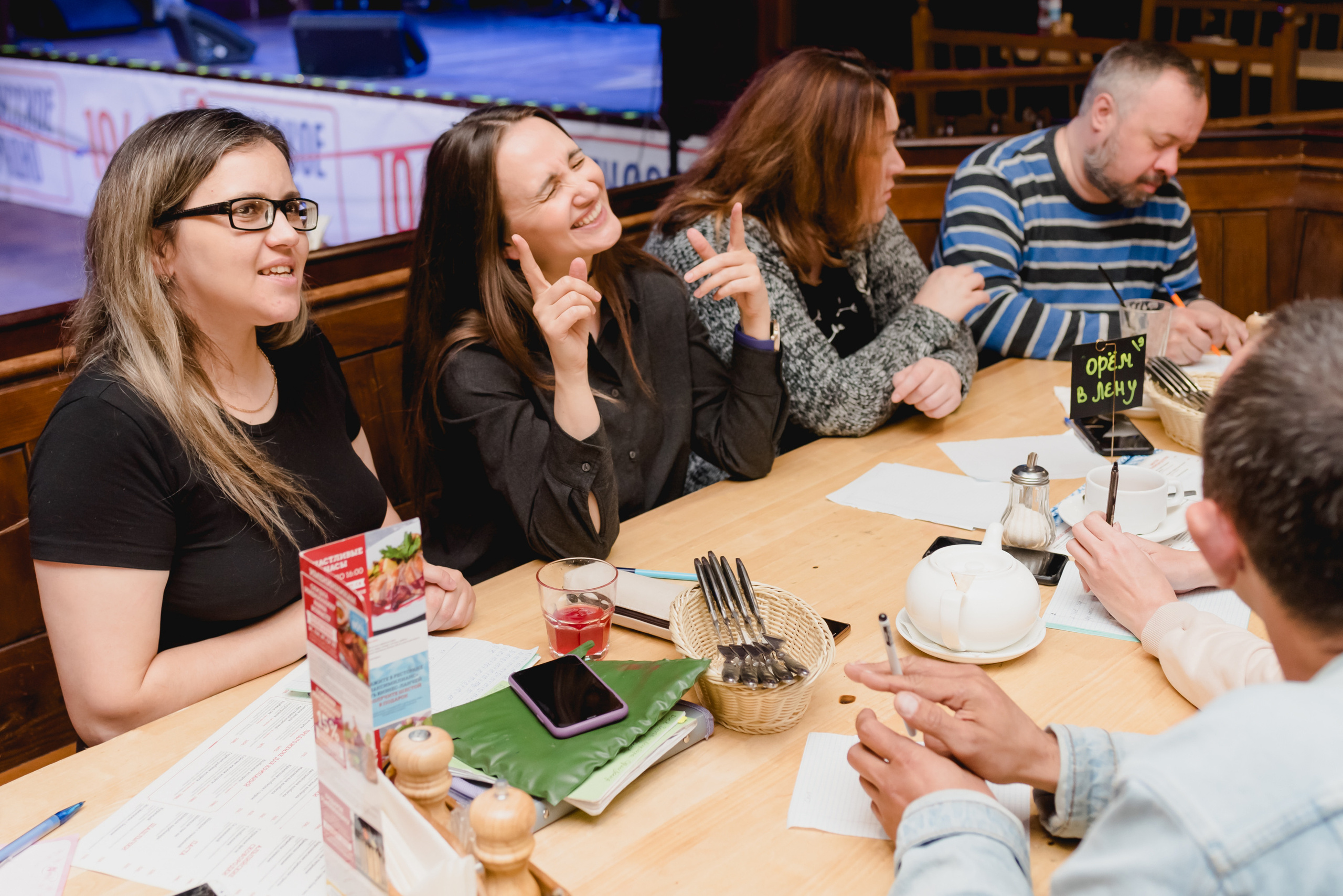 IQ шоу «Золотой монокль» 2023. Фотограф Виктор Андреасян