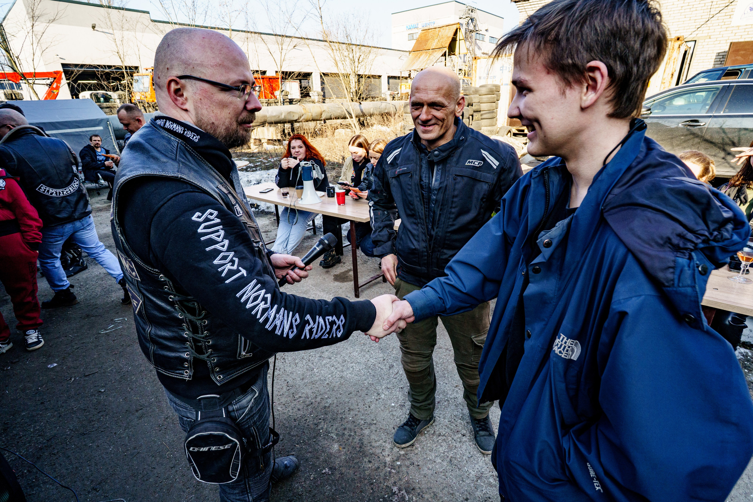 Прохват мотоклуба Norman Riders ч.2. Концертный и репортажный фотограф в Санкт-Петербурге Слава Пахомов