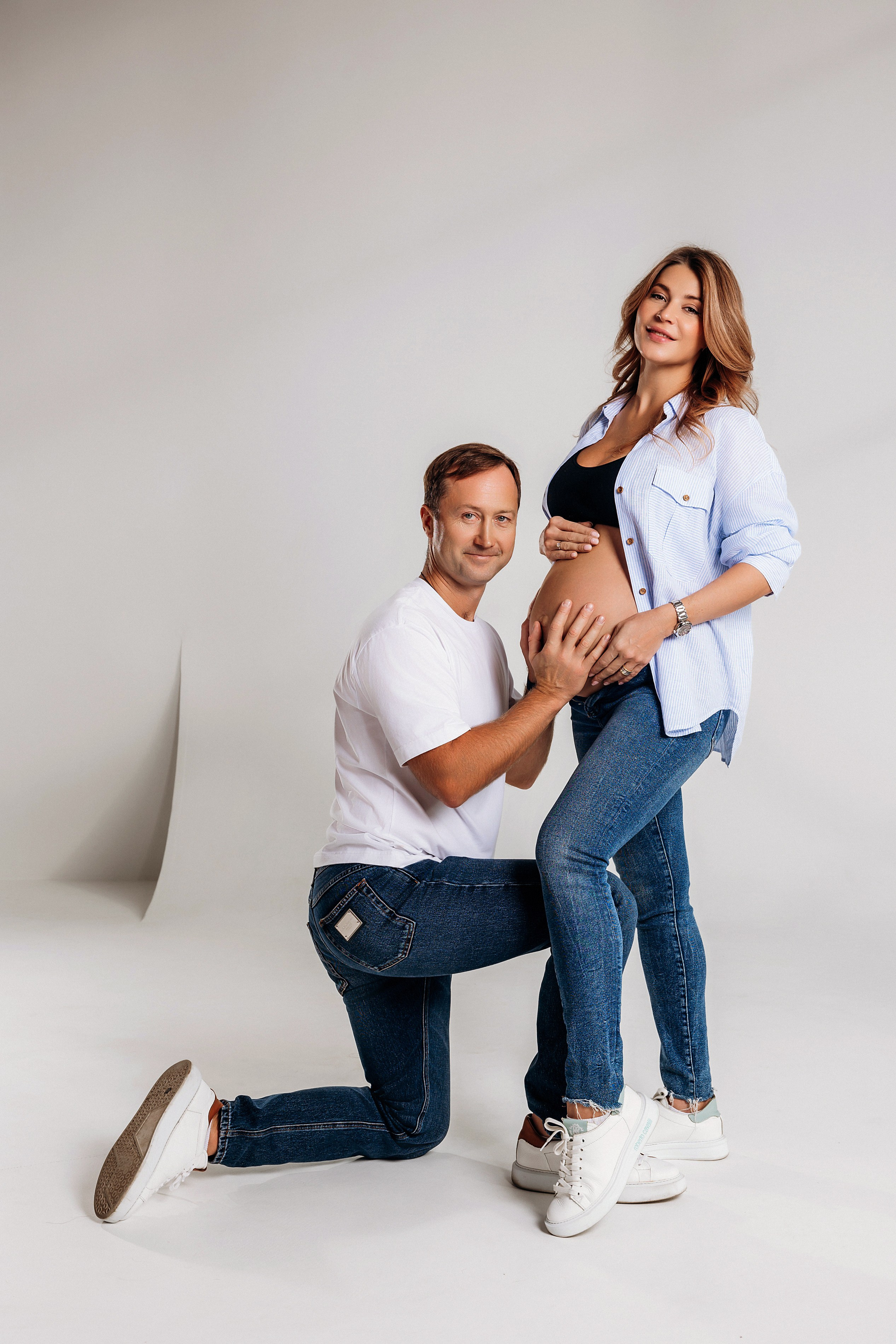 Валя и семья.В ожидании Владимира.Фотостудия Баланс. Фотограф в Калининграде свадебная фотография, репортажная, фотосессии