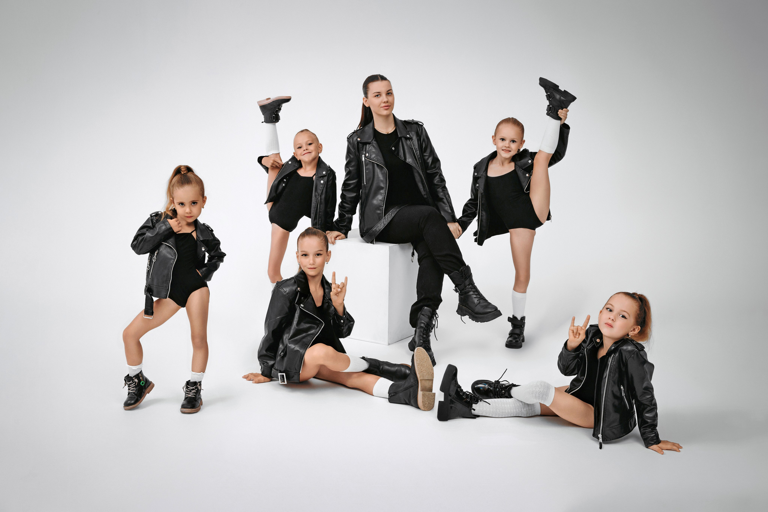 Гимнастки. Фотограф Алина Ионычева в Новосибирске