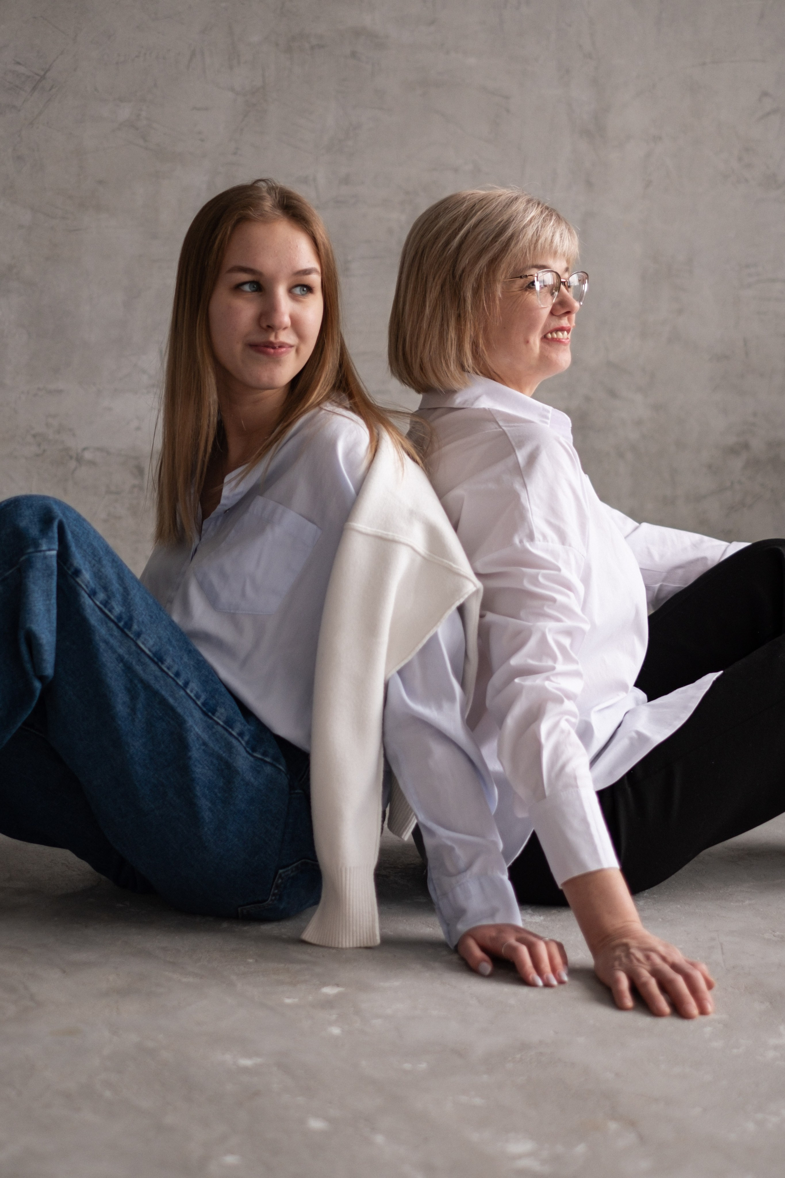 Наталья и Оля | мама и дочь в студии. Фотограф в Новосибирске Диана Ильиных