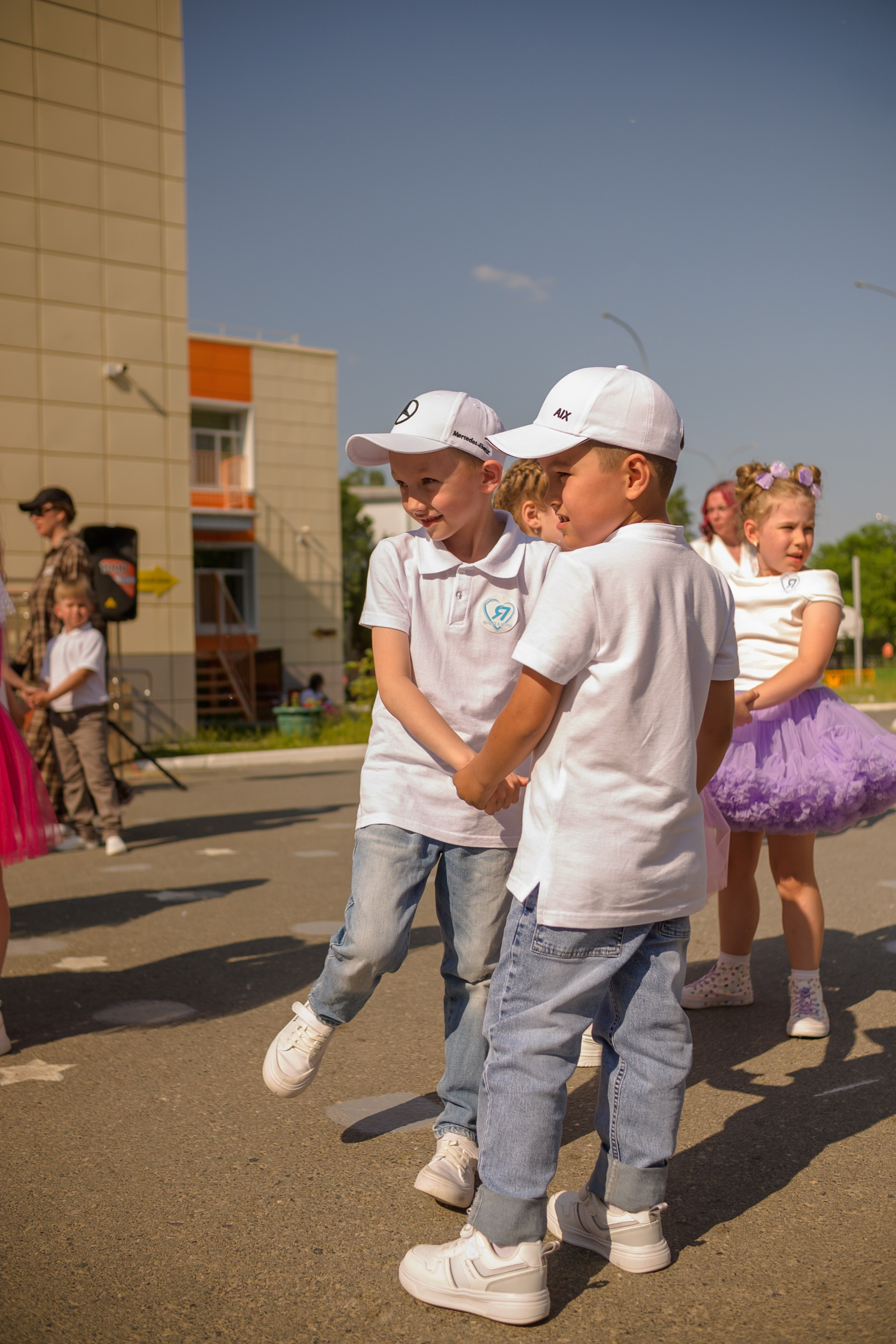 Репортаж выпускного группа «Фантазёры» 3 садик. Фотограф новорожденных, семейный детский в Тюмени Татьяна Морозова