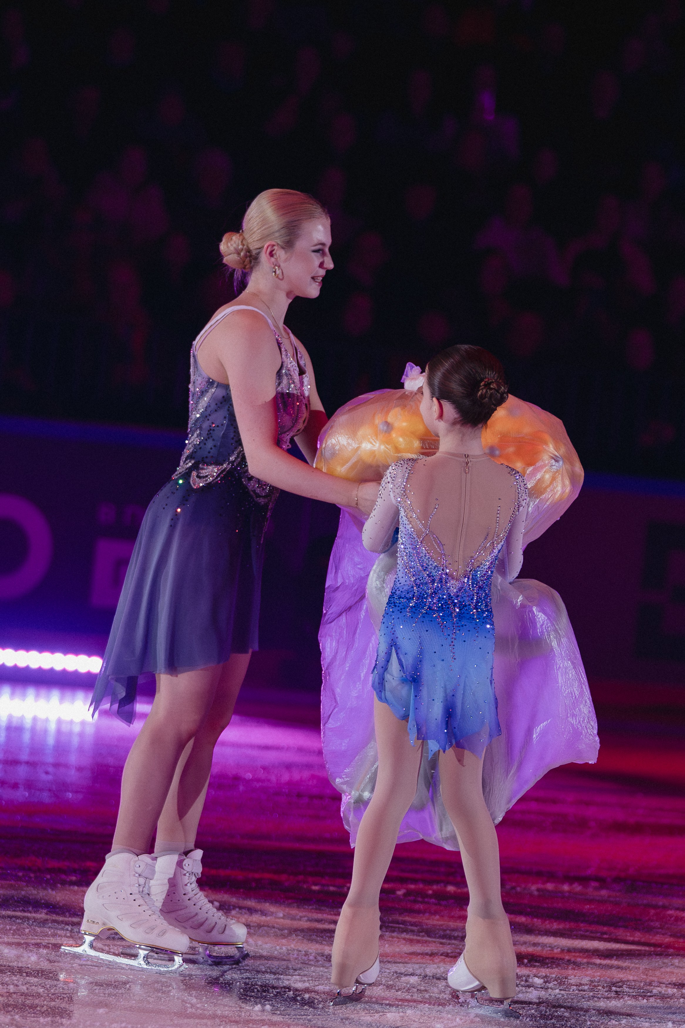 Шоу Этери Тутберидзе в Новосибирске. Воробьева Ксения — Спортивный и танцевальный фотограф Новосибирск