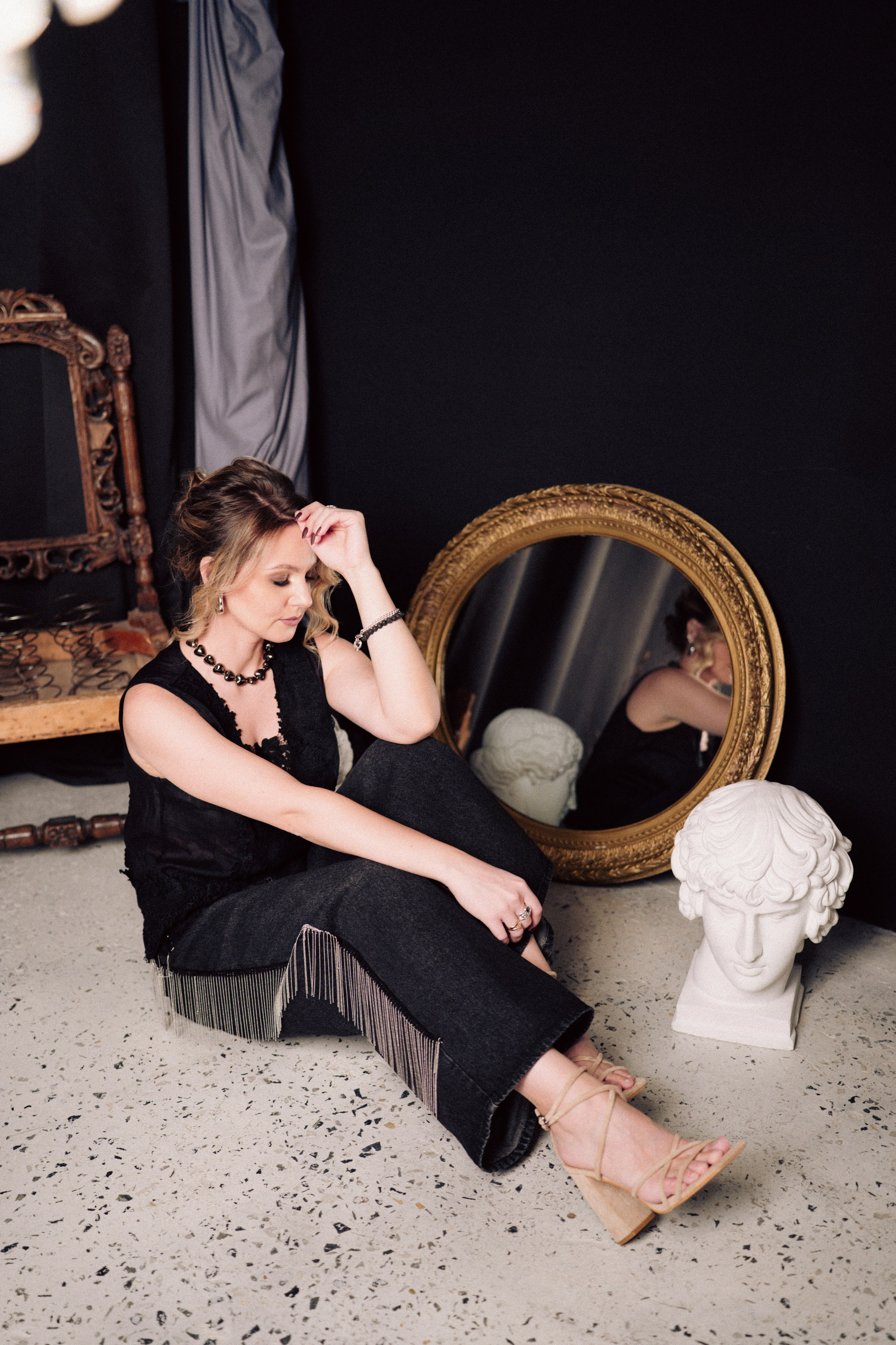 НОВОГОДНЯЯ ФОТОСЕСИИЯ В СТУДИИ ДЛЯ ДЕВУШКИ И ПРОГУЛКА ПО ЧЕРНЫШЕВСКОЙ. Профессиональный фотограф, Санкт-Петербург — Виктория Богомолова