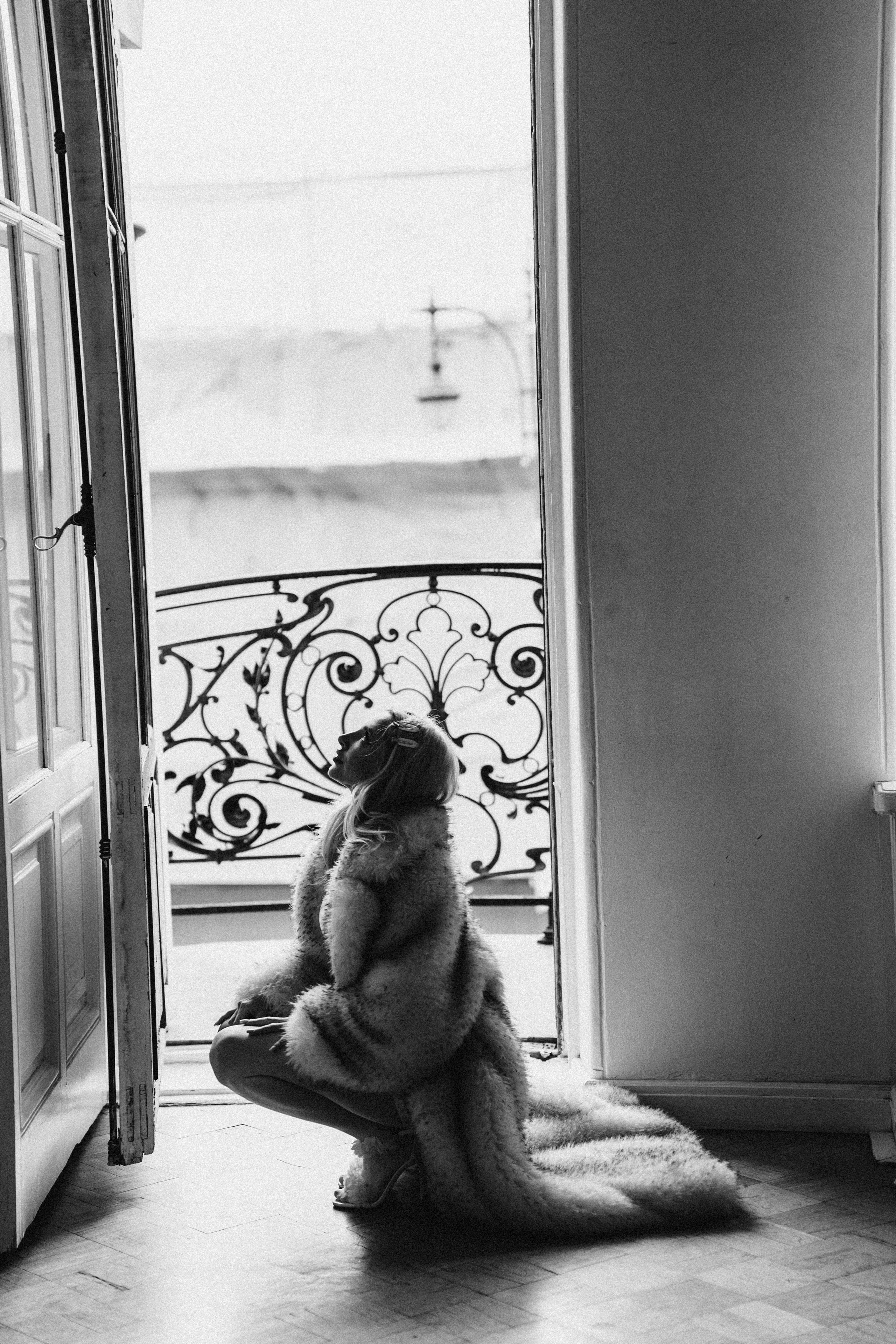 МИНИМАЛИЗМ В СТУДИИ НА ЧЕРНЫШЕВСКОЙ В СТУДИИ С БАЛКОНОМ. Профессиональный фотограф, Санкт-Петербург — Виктория Богомолова