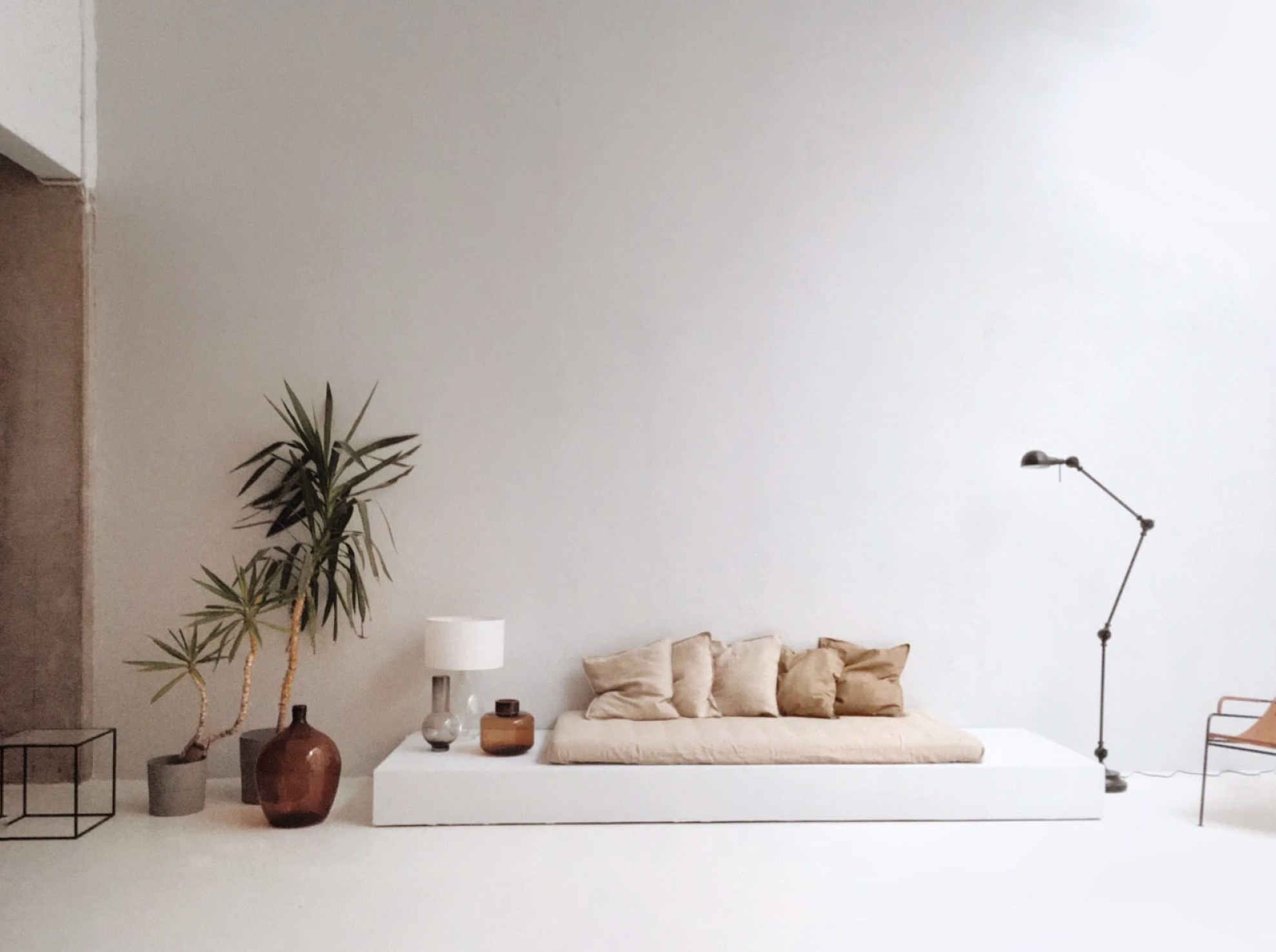 Locations for photo shoot. Nude and Fine art photographer in Moscow Anna Fors