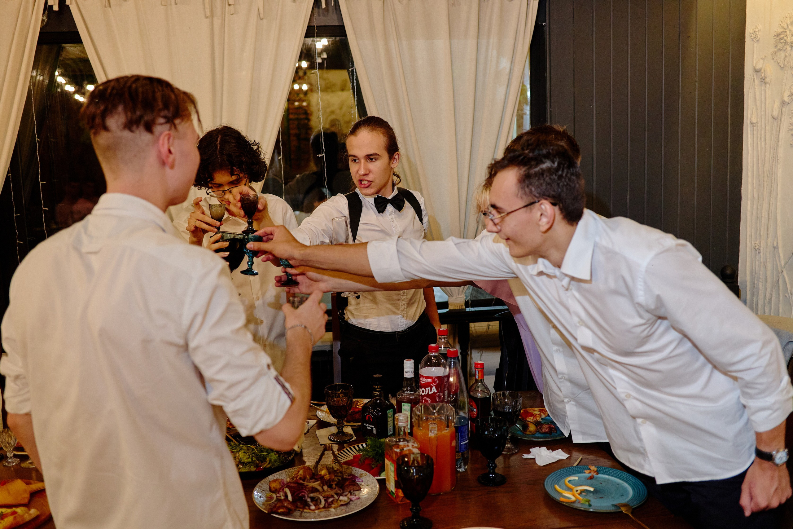 Выпускной 35 Сош. Фотограф Выпускные альбомы Таганрог Сергей Коробченко