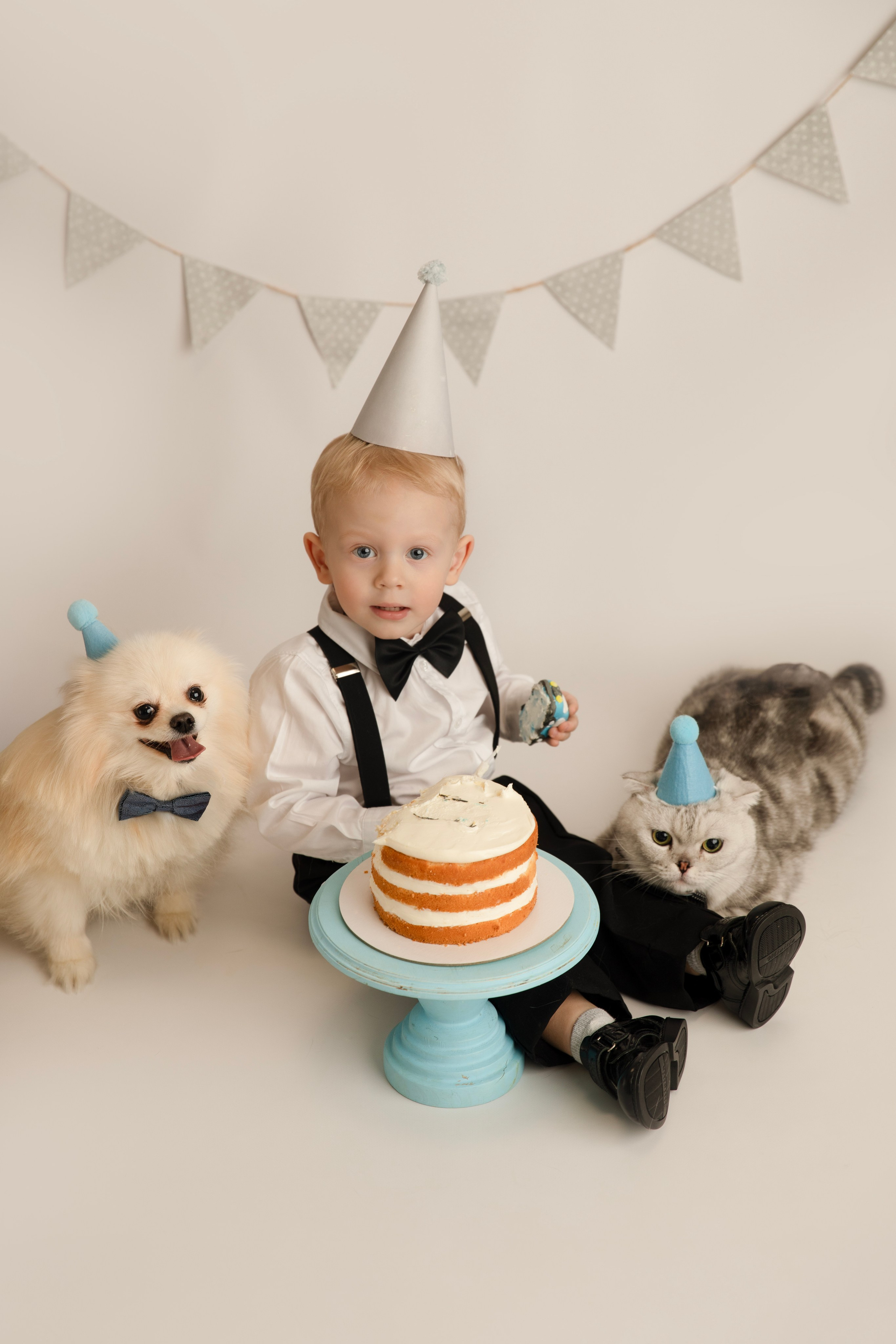 Фотосессия малыша и собаки. Фотограф новорожденных, детский фотограф  Москва.Семейная съемка Москва. Семенова Анна