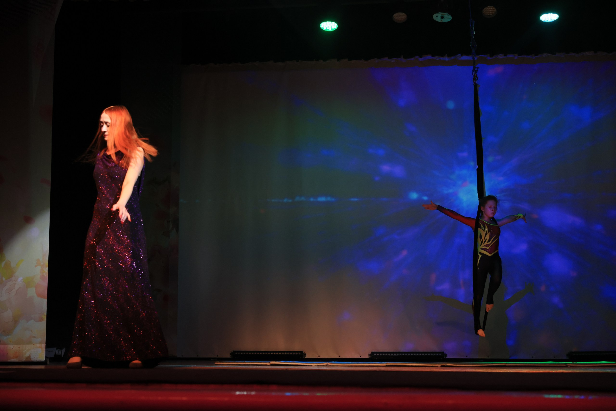 Концерт к 8 Марта в ДК «Металлург» г. Тула. Фотограф в Туле Крупский АнДРей. Фотостудия «КАДР71» в Туле