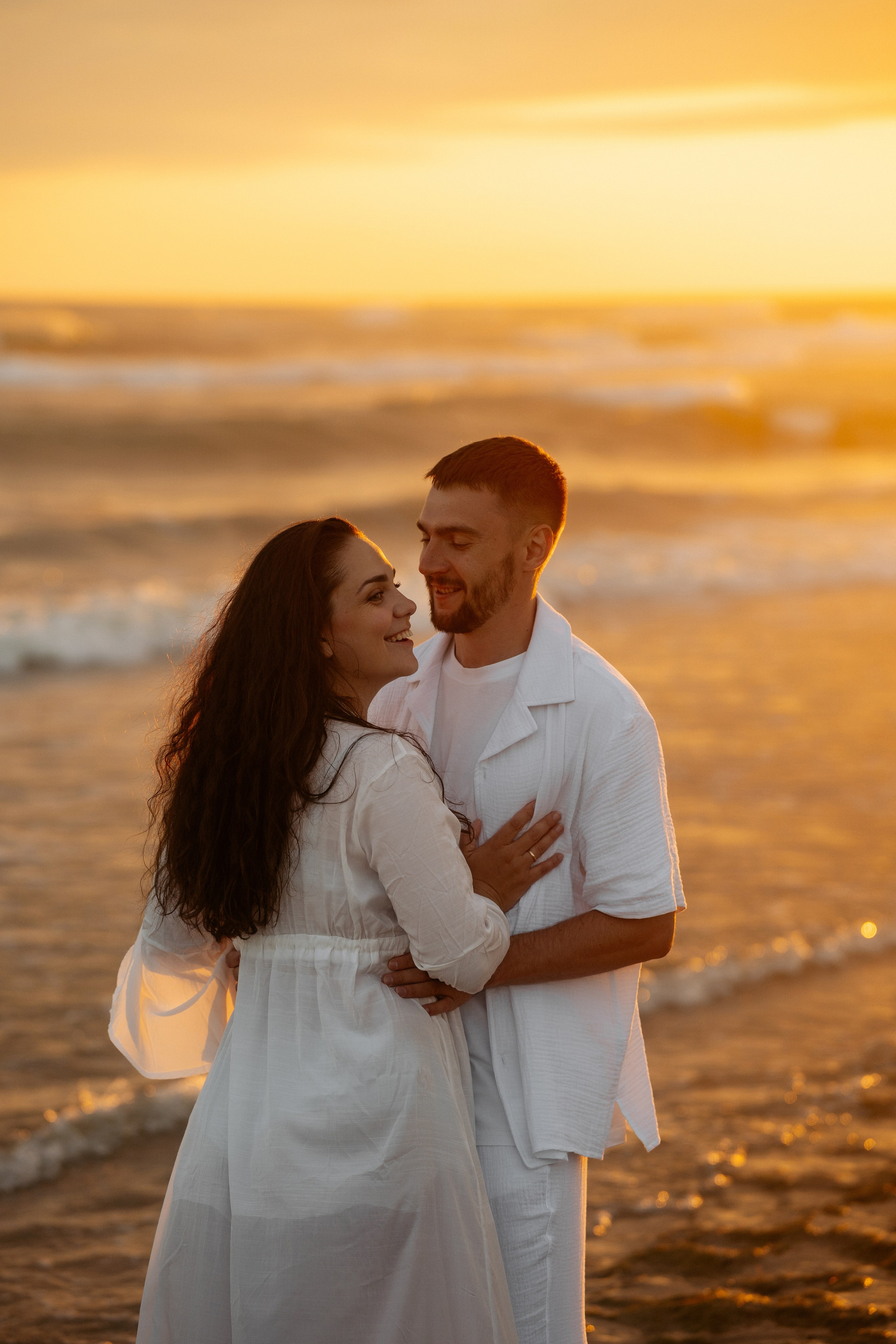 Семейная фотосессия среди виноградников Абрау-Дюрсо – стильно и душевно