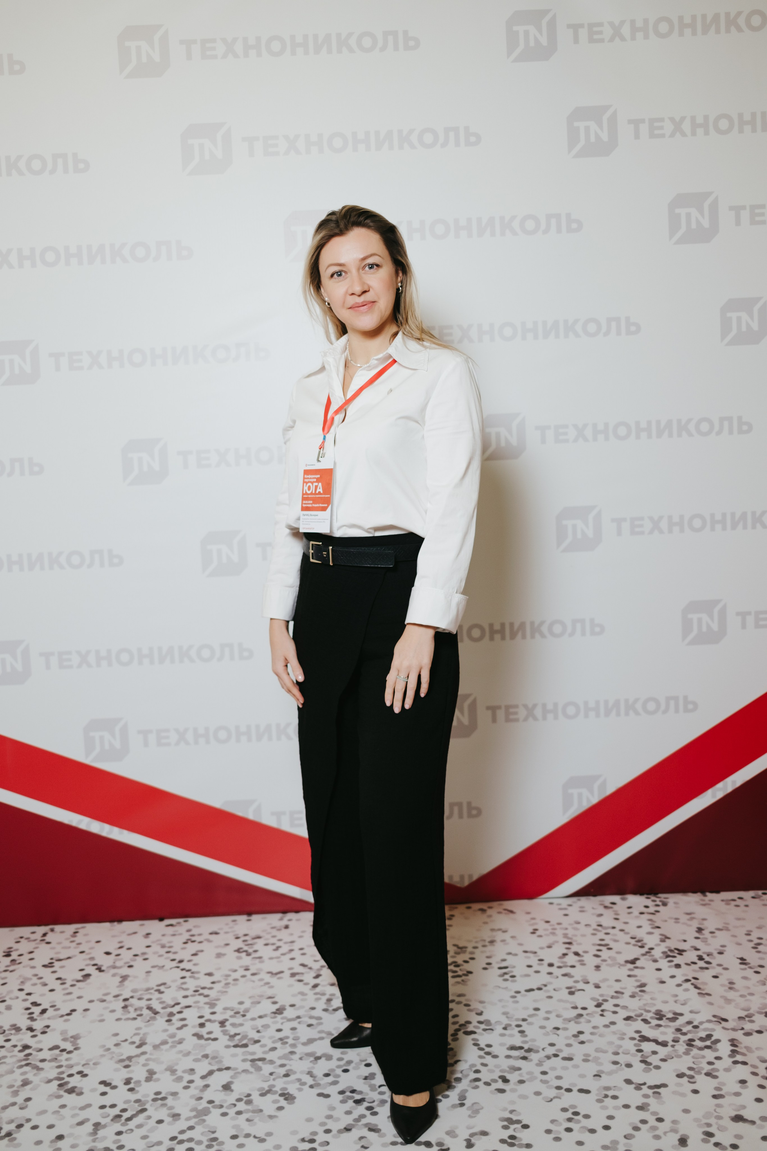 ТЕХНОНИКОЛЬ | КОНФЕРЕНЦИЯ ПАРТНЕРОВ ЮГА. Свадебный фотограф Денис Ожигин в Краснодаре и крае. Эмоциональная и стильная съемка вашего дня