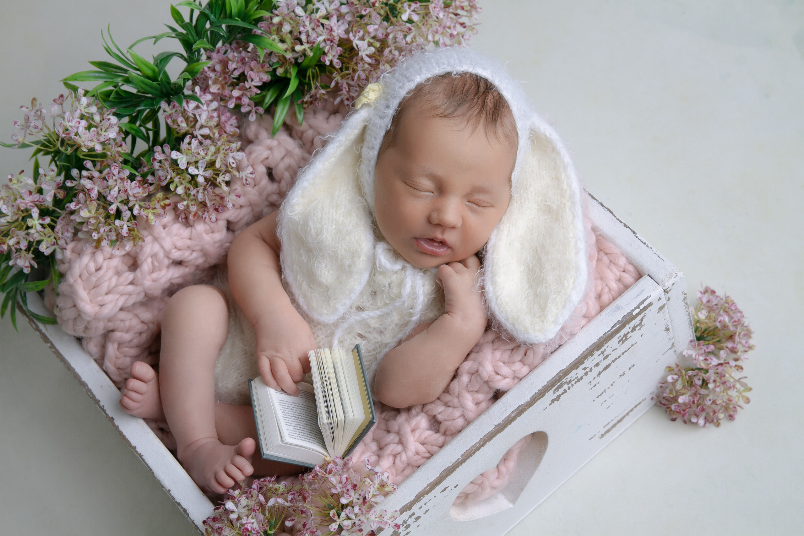 Портфолио. Самая первая фотосессия малыша! Профессиональная съемка новорожденных Newborn в Москве и МО!