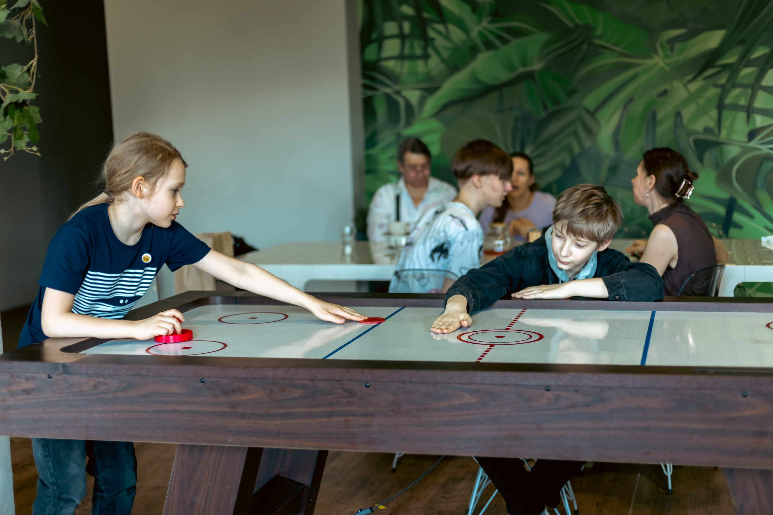 Репортаж с детского дня рождения ExitGames 20/04/2025. Семейный фотограф Израиль