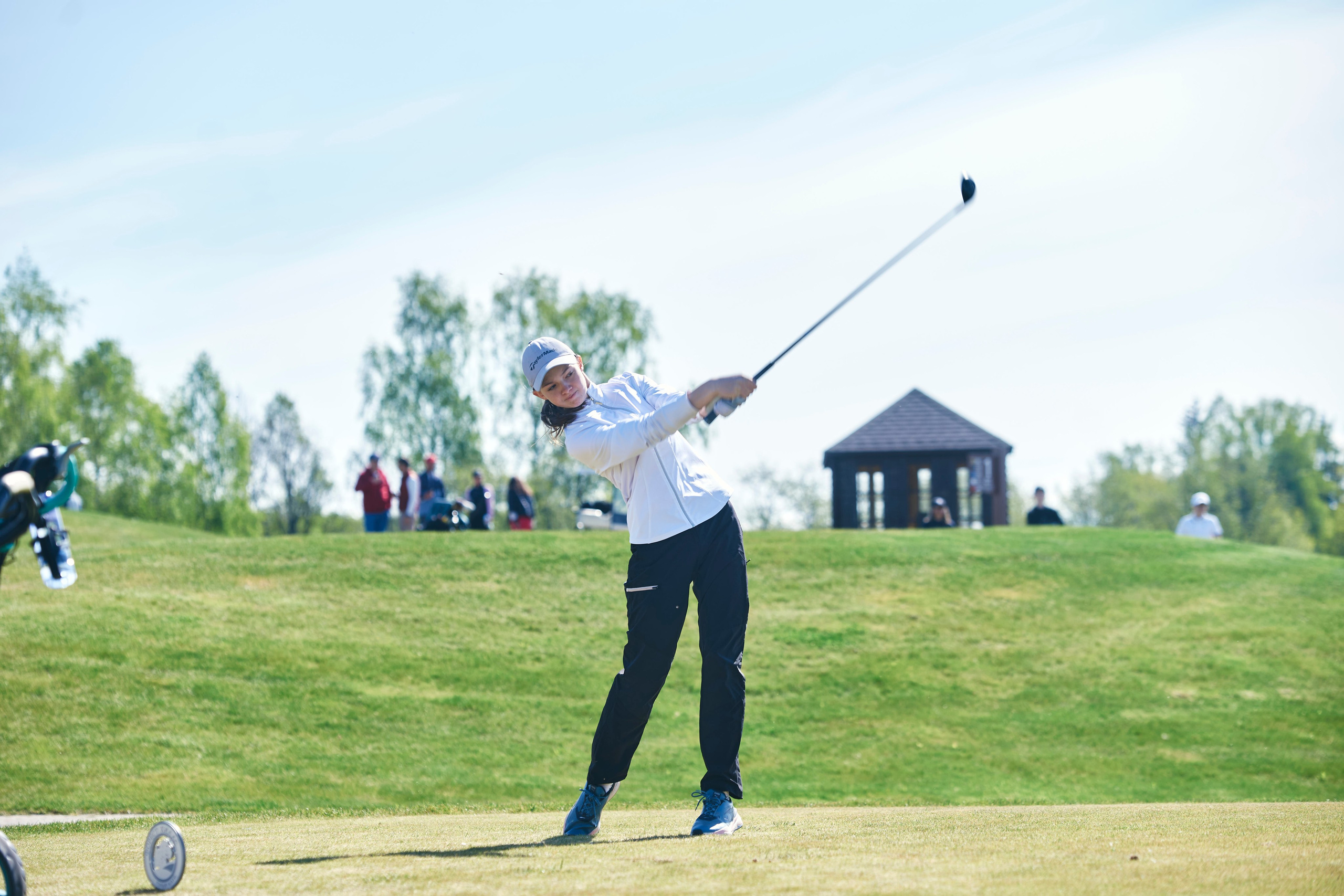 Forest Hills Junior. Академия гольфа NSU в Москве. Тренировки по гольфу для детей и взрослых, тренировки для новичков