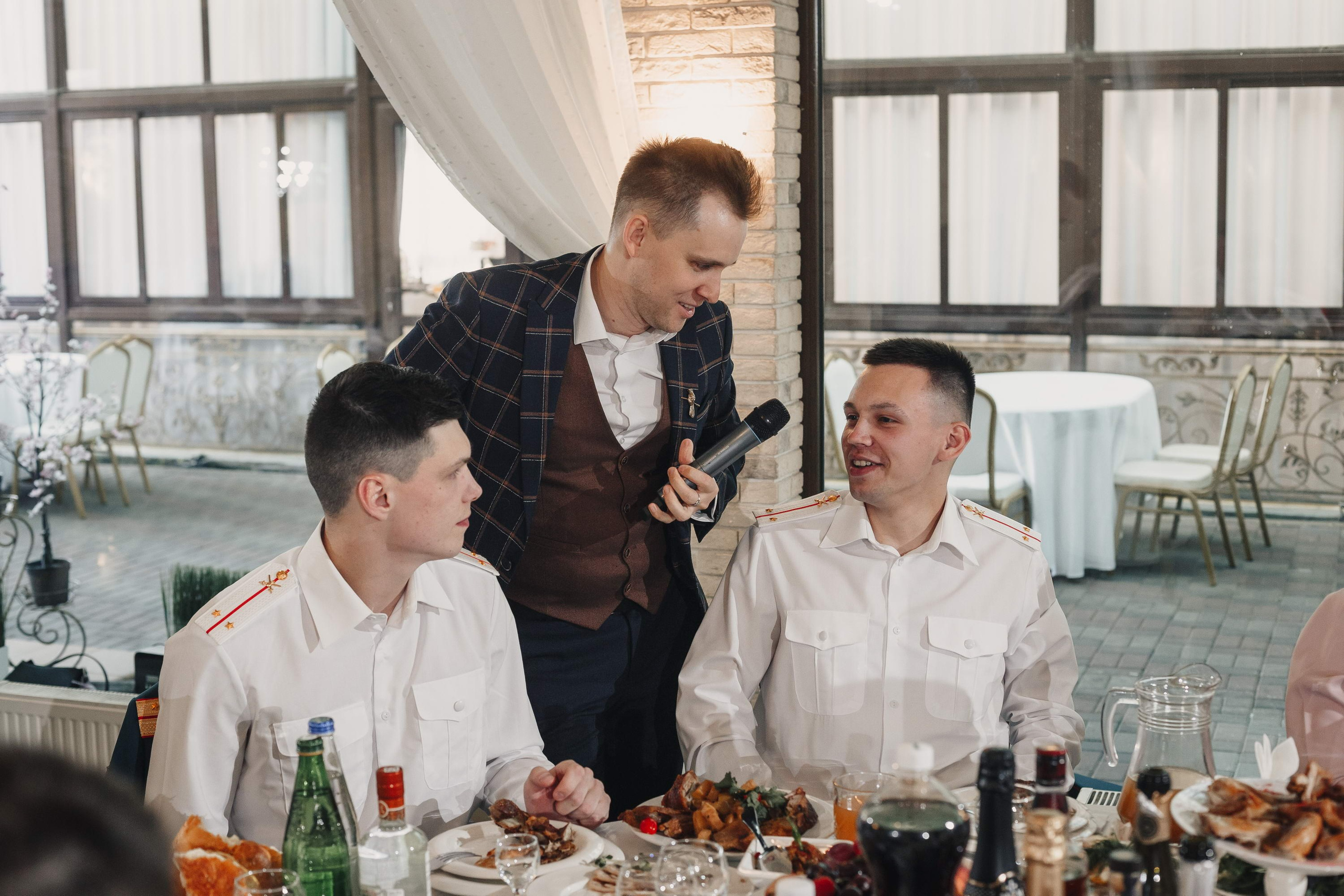 Банкет офицеров выпускников академии связи. Свадебный фотограф Игорь Брундасов 8PHOTO на свадьбу венчание загс СПб