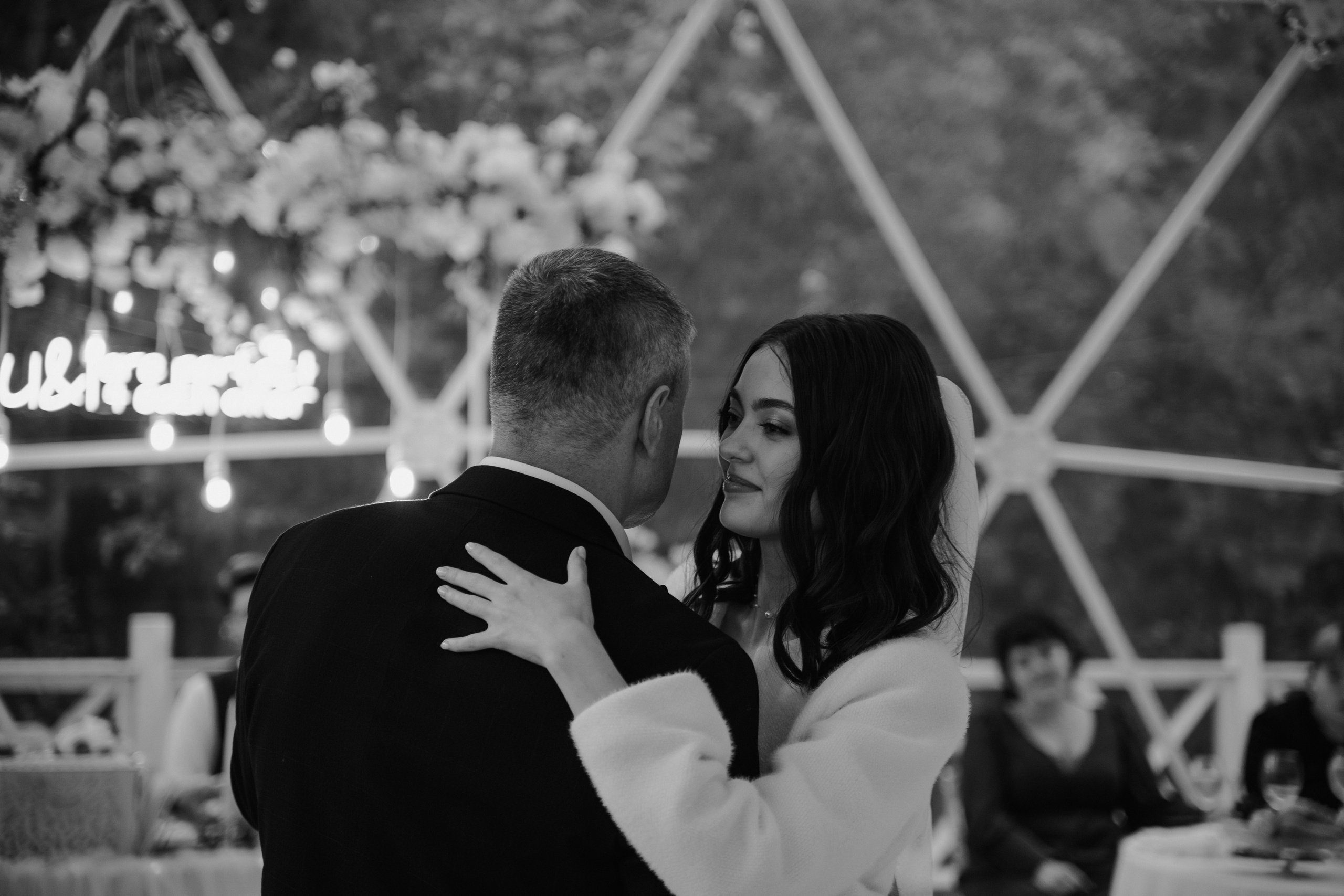 Ксения и Василий. Хвоя. Фотограф Аля Овчарова