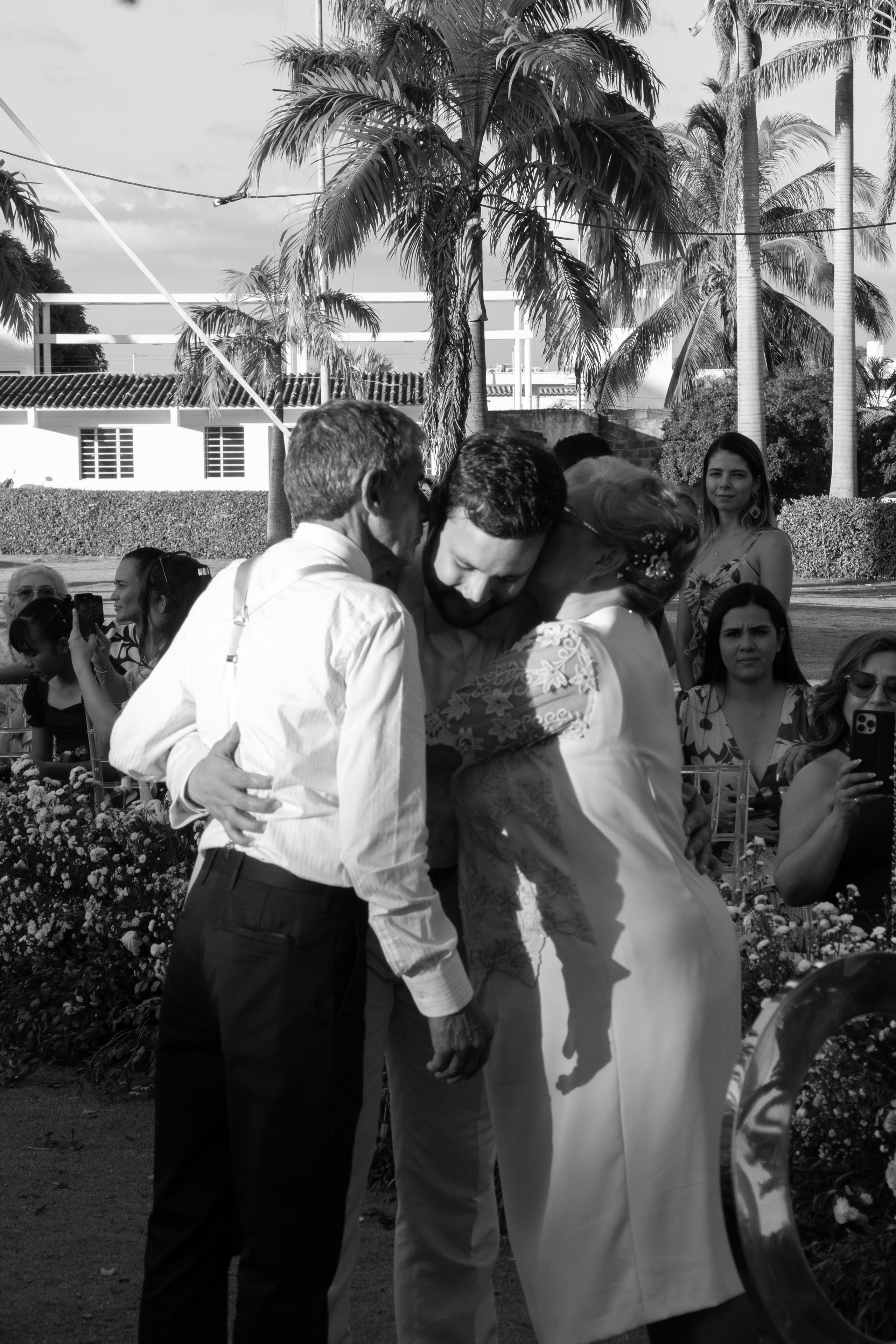 Carola & Gerson. Wedding Photographer in Barcelona and Medellin