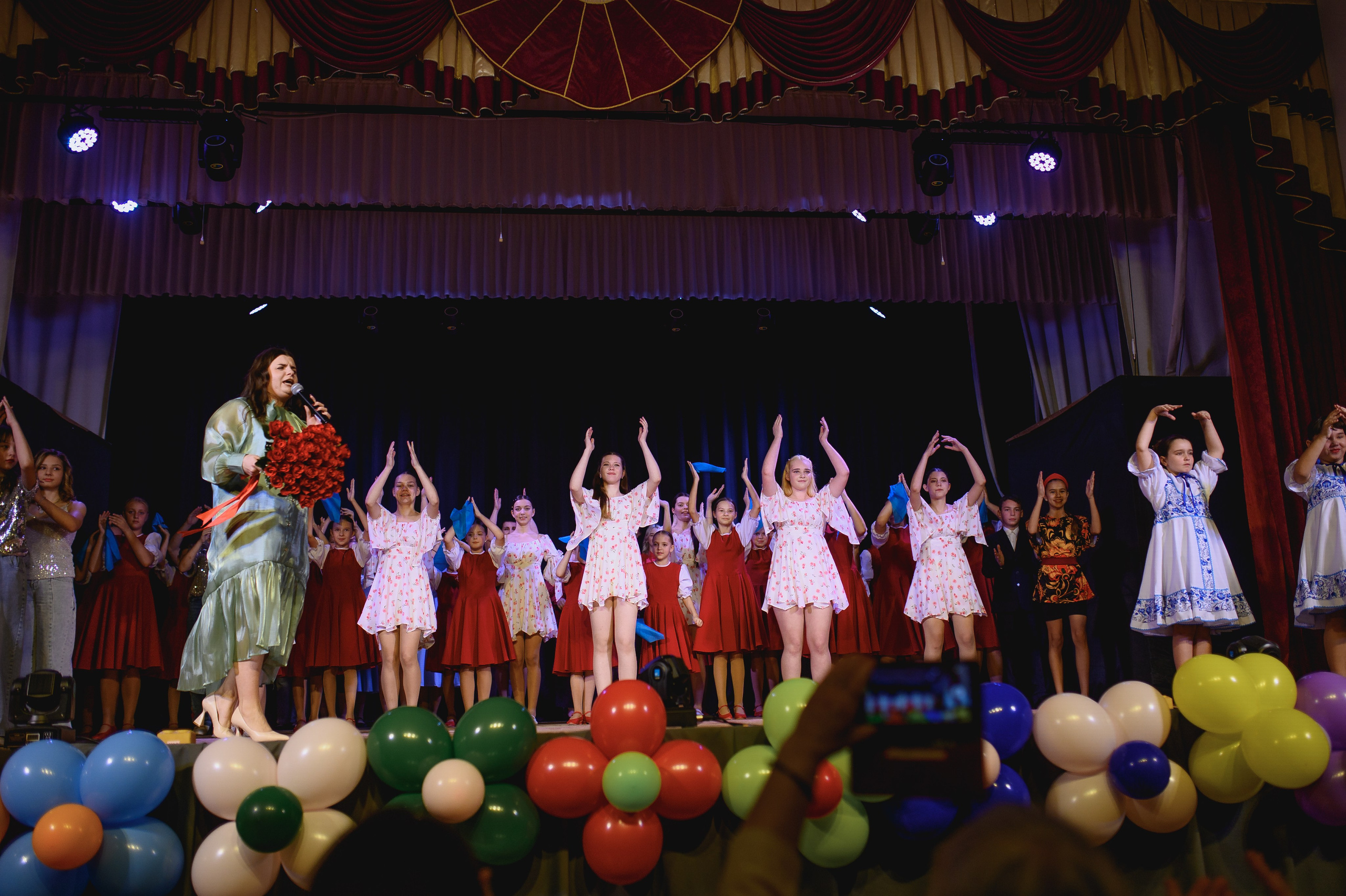 Концерт от 28.11.2025. Березанский КДЦ. День матери. Фотограф Котова Валентина