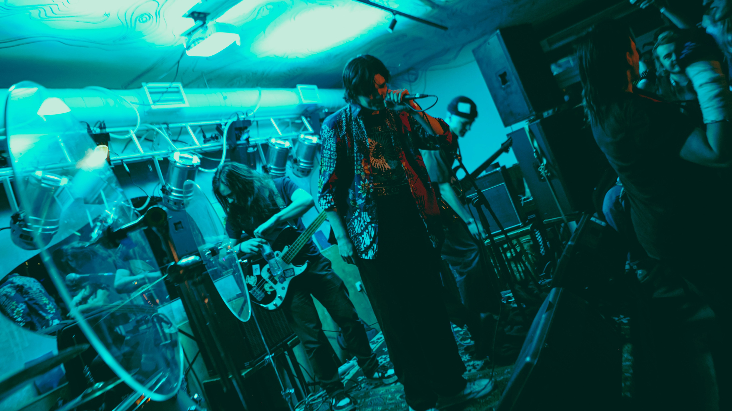 Psychowaves. Фотограф Honi