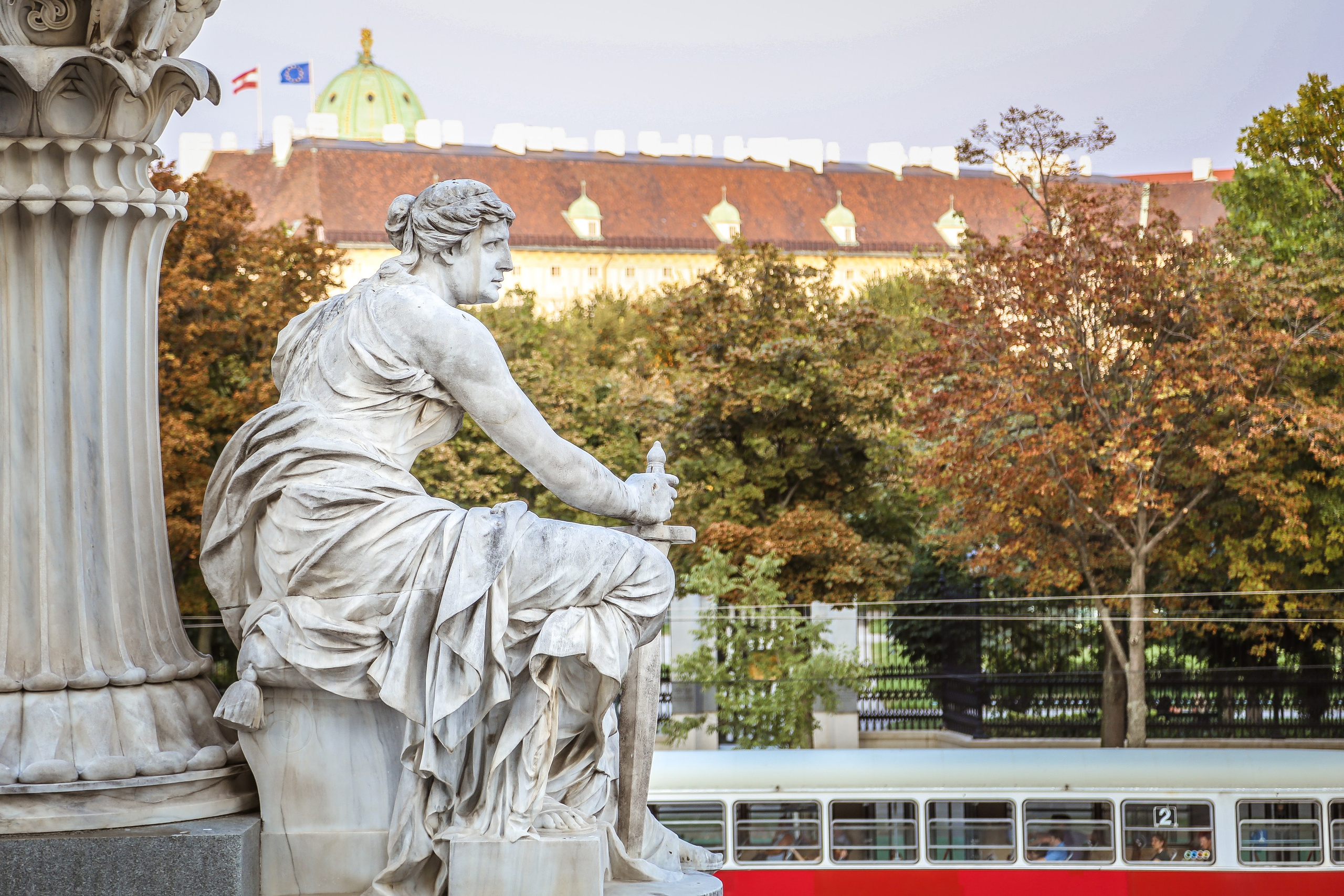 Австрия: Вена — Ратуша и Парламент, Пратер, Аугартен. Дарья Письменюк / Darya Leitstern — фотограф, музыкант, журналист, путешественник