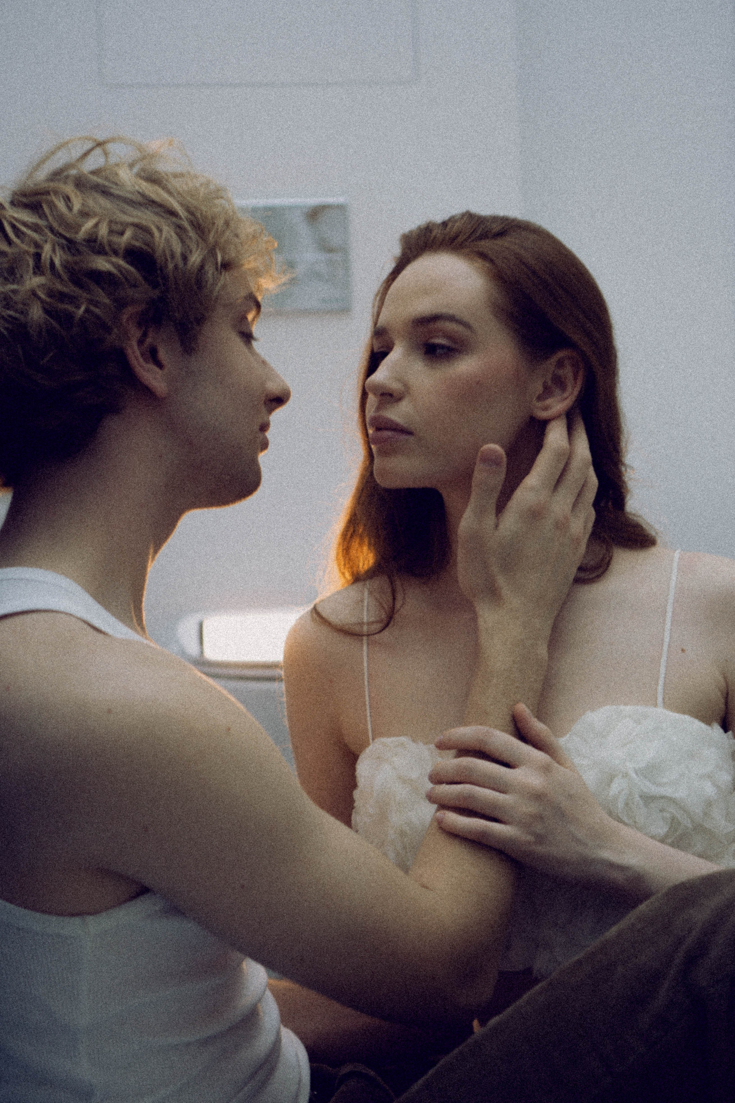 СВАДЕБНАЯ СЬЕМКА В ОТЕЛЕ. СБОРЫ ЖЕНИХА И НЕВЕСТЫ И ТАКЖЕ ТОР И ПОДГОТОВКА К ПРОГУЛКЕ. Профессиональный фотограф, Санкт-Петербург — Виктория Богомолова