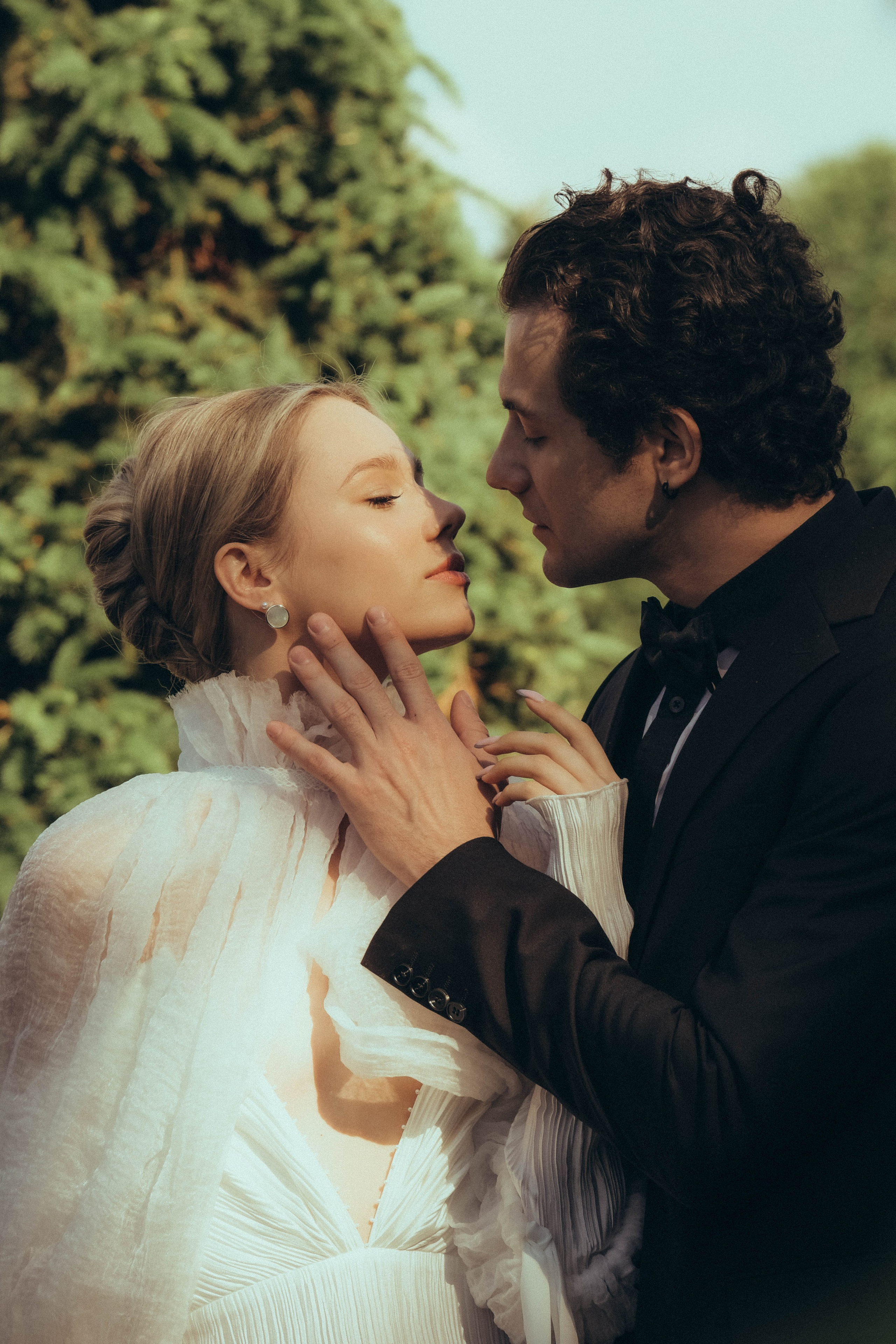 СВАДЕБНАЯ СЬЕМКА В ПАРКЕ ОРАНИЕНБАУМ. Профессиональный фотограф, Санкт-Петербург — Виктория Богомолова